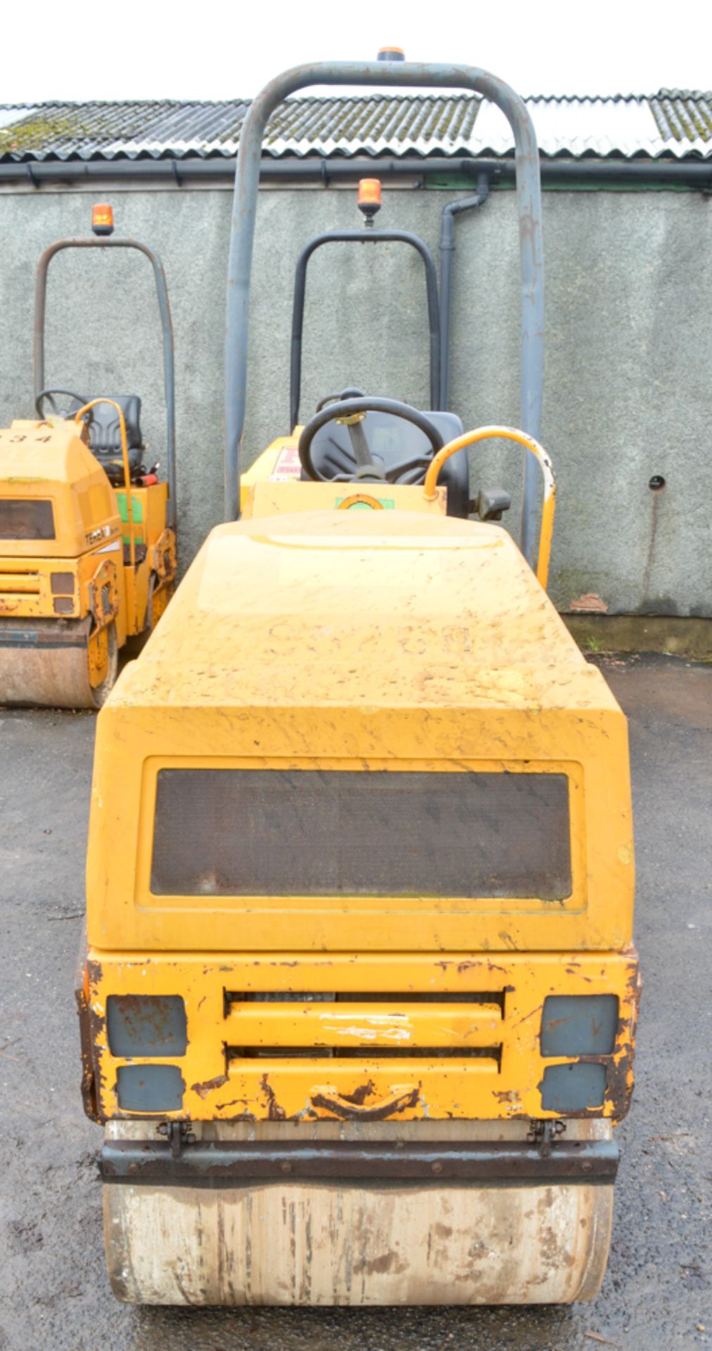 Benford Terex TV800-1 double drum ride on roller Year: 2004 S/N: E404HU096 Recorded Hours: 1470 - Image 5 of 8