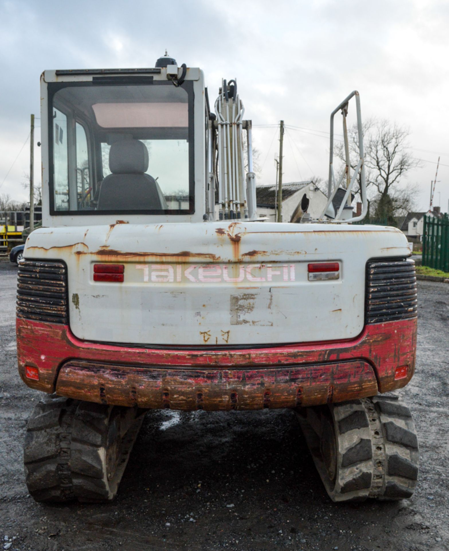Takeuchi TB175 7.5 tonne rubber tracked excavator Year: 2007 S/N: 17516303 Recorded Hours: 7210 - Image 6 of 11