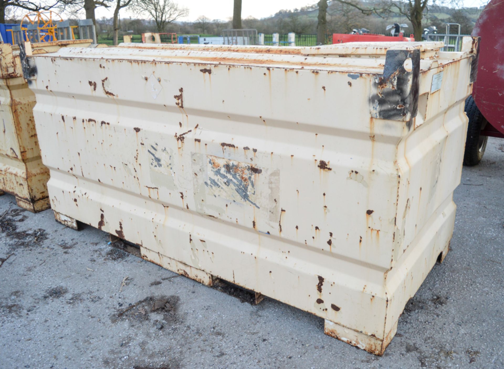 2375 litre static bunded fuel bowser