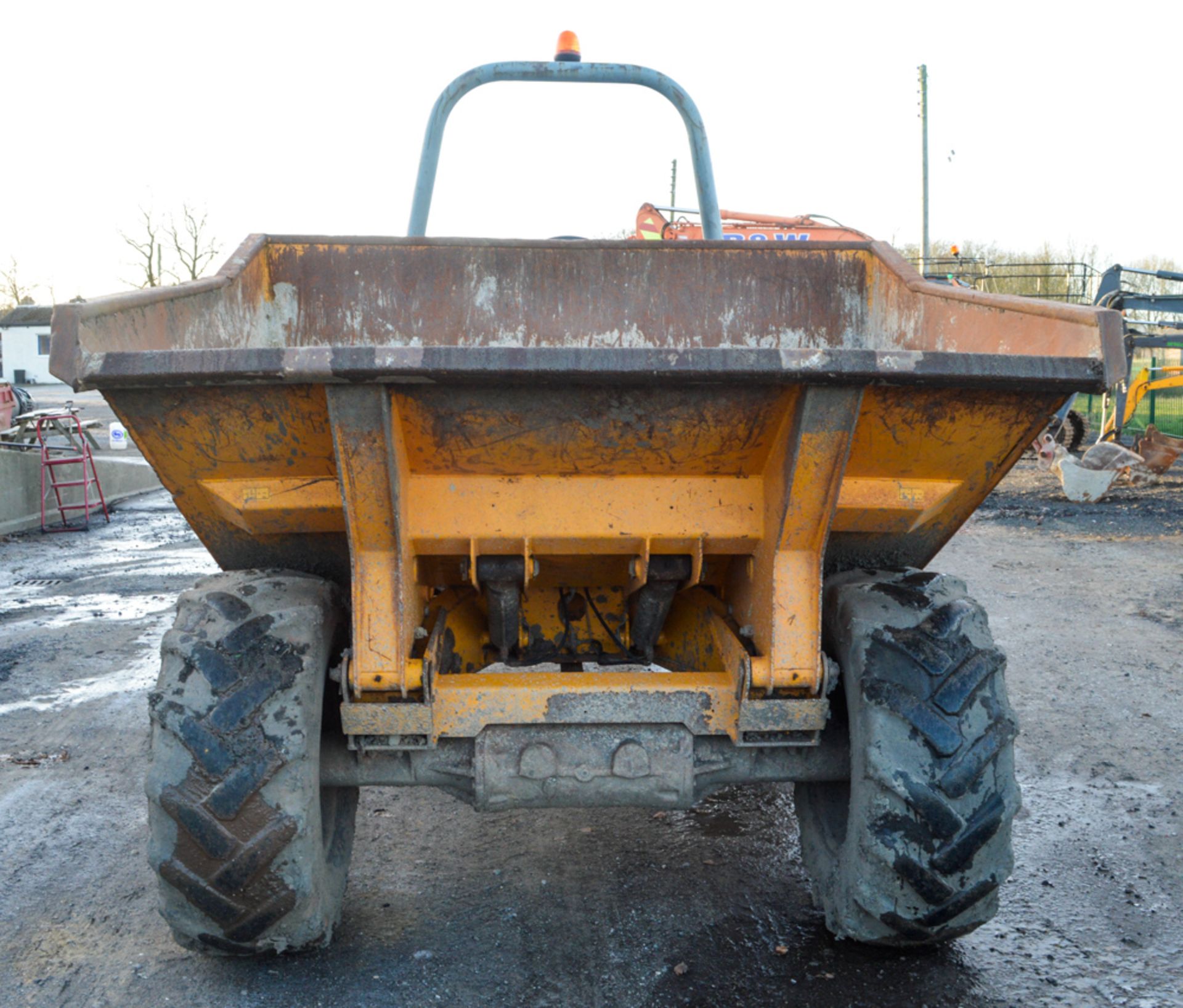 Benford Terex 6 tonne straight skip dumper Year: 2003 S/N: E311EE460 Recorded Hours: Not - Image 5 of 12