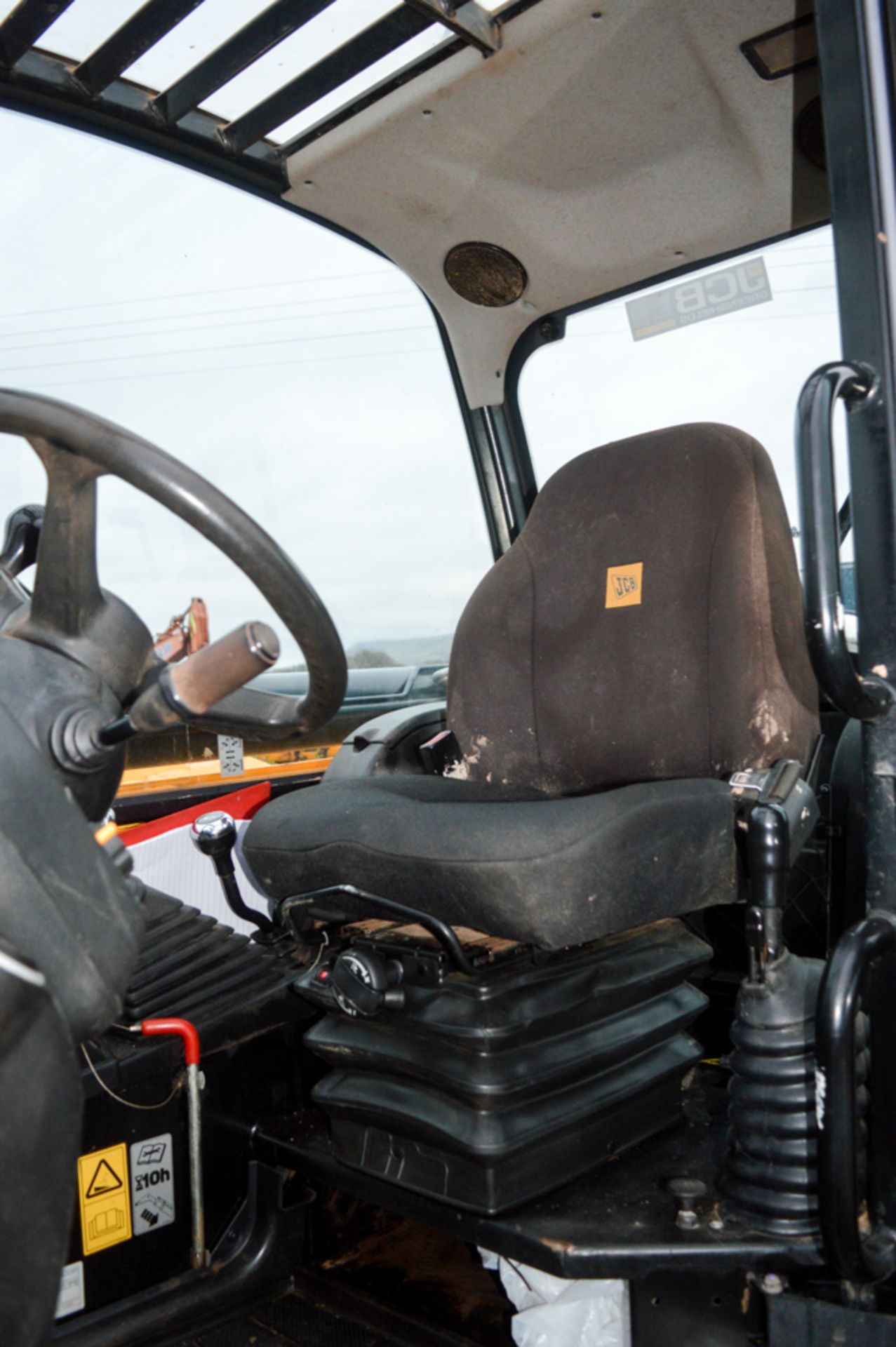 JCB 535-140 Hi-Viz T4i 14 metre telescopic handler Year: 2013 S/N: 2179829 Recorded Hours: 5050 c/ - Image 12 of 13