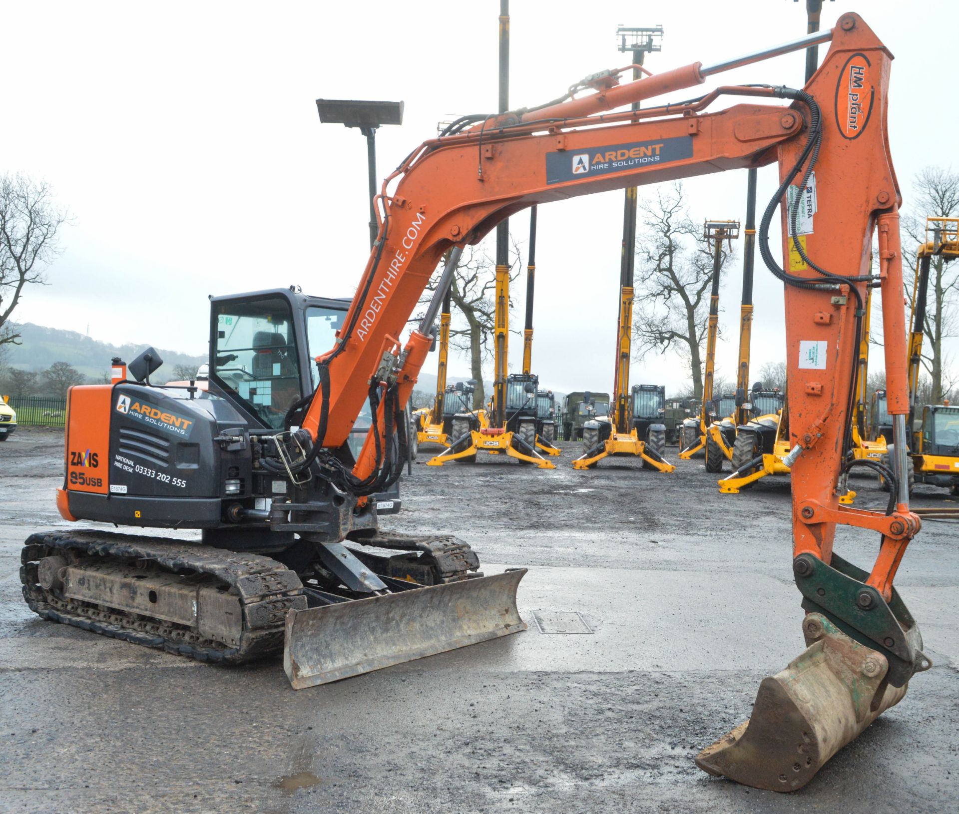 Hitachi Zaxis ZX85 8.7 tonne rubber tracked excavator  Year: 2013 S/N: 100125 Recorded hours: 3473 - Image 4 of 13