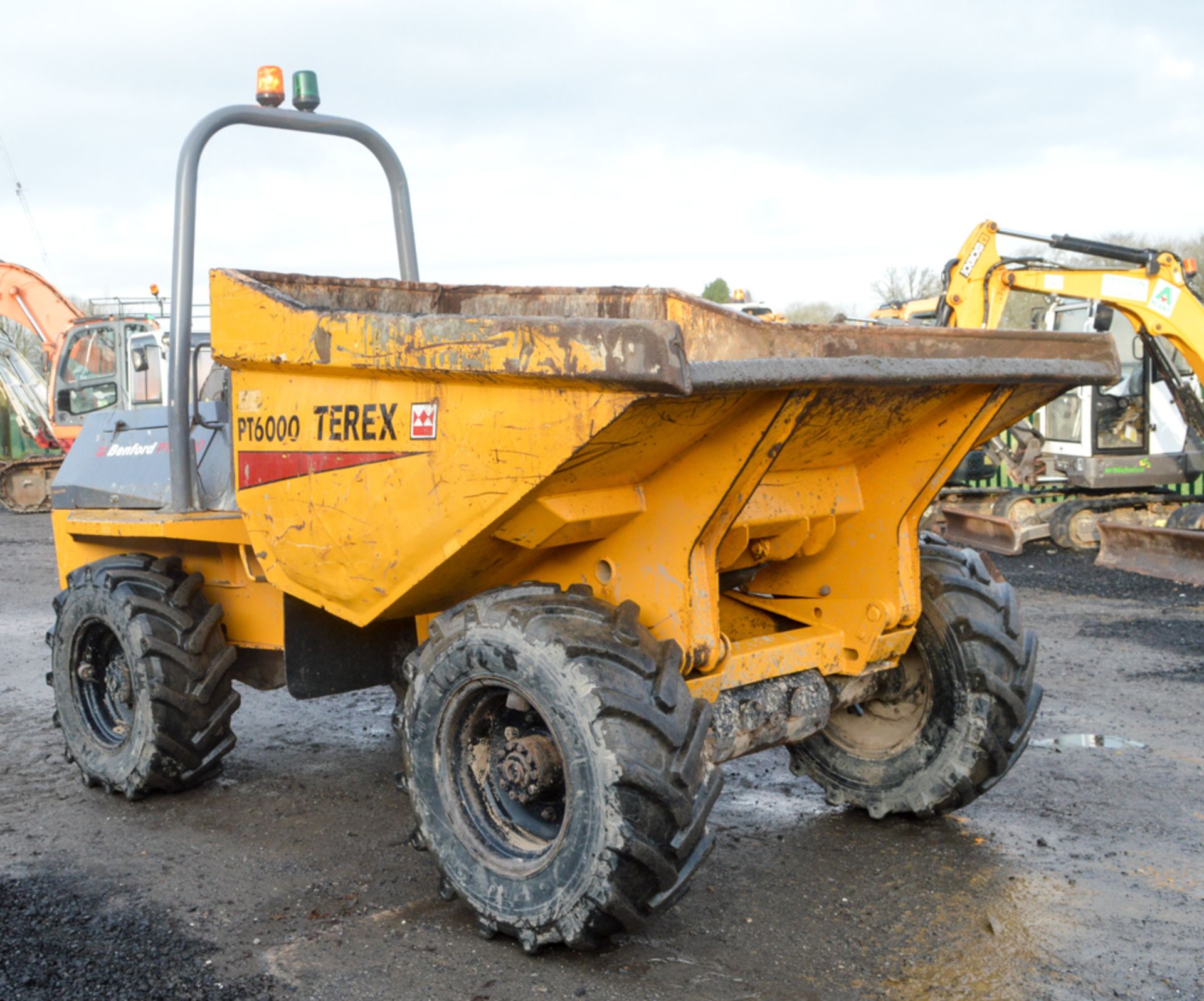 Benford Terex 6 tonne straight skip dumper Year: 2002 S/N: E205HA006 Recorded Hours: Not