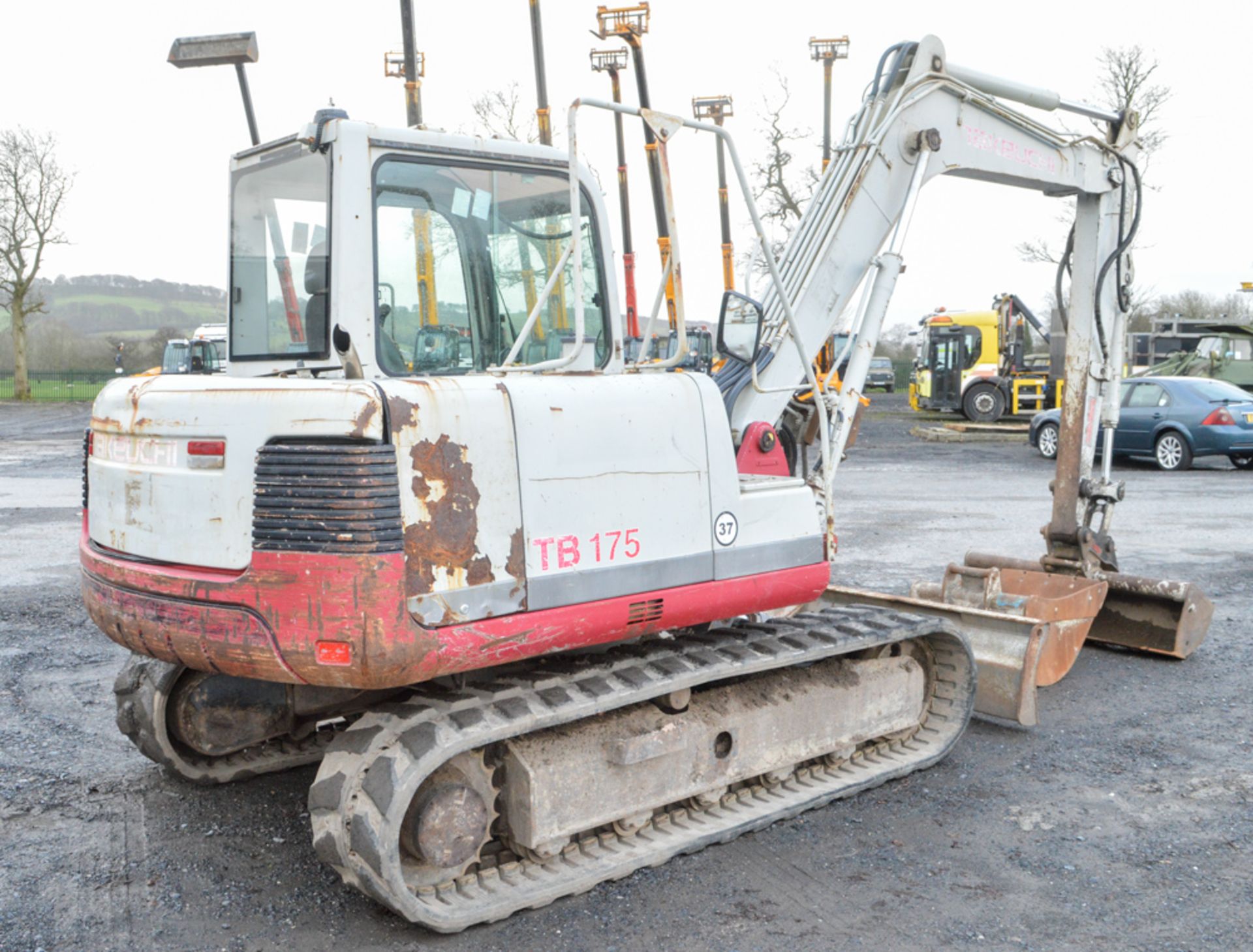 Takeuchi TB175 7.5 tonne rubber tracked excavator Year: 2007 S/N: 17516303 Recorded Hours: 7210 - Image 3 of 11