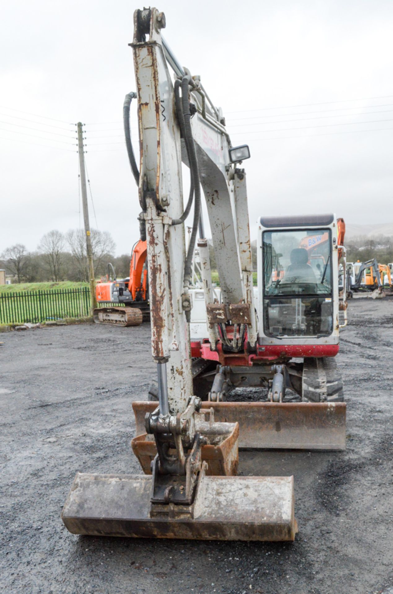 Takeuchi TB175 7.5 tonne rubber tracked excavator Year: 2007 S/N: 17516303 Recorded Hours: 7210 - Image 5 of 11