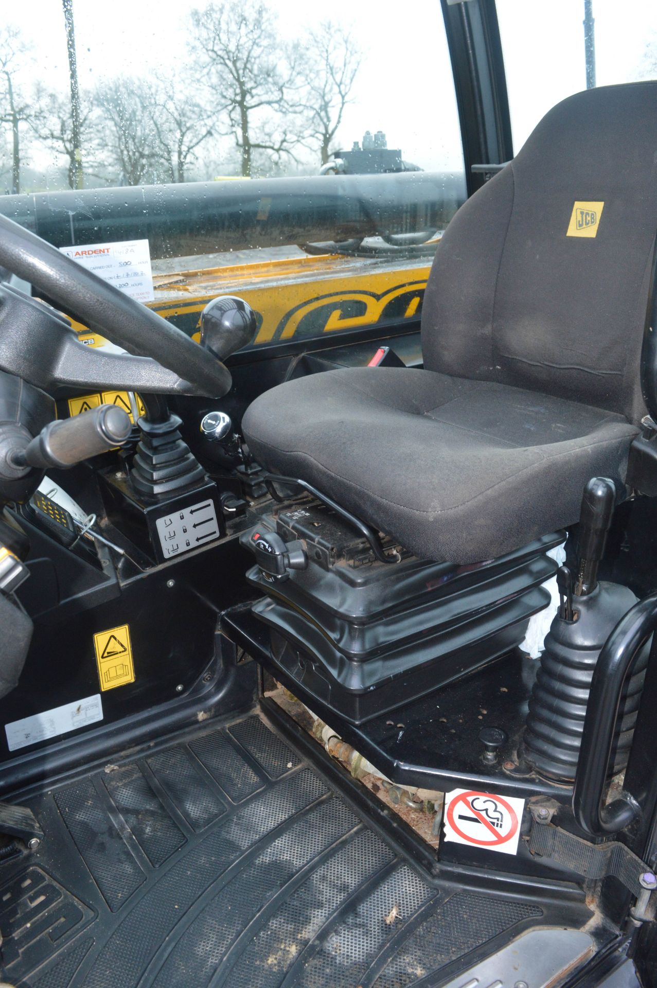 JCB 540-170 Hi-Viz T4i 17 metre telescopic handler Year: 2013 S/N: 2180829 Recorded Hours: 4085 c/ - Image 12 of 12