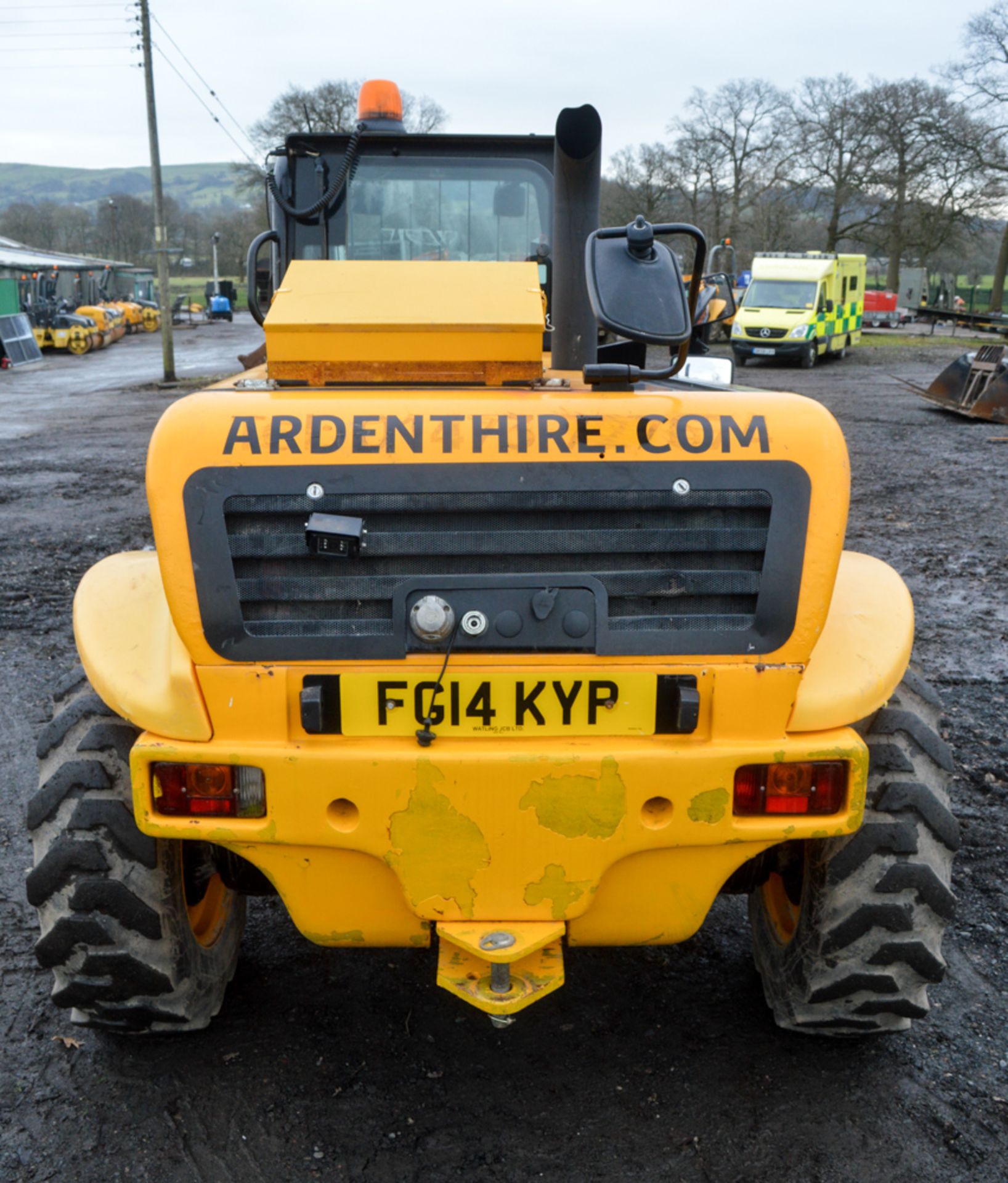 JCB 520-50 5 metre telescopic handler Year: 2014 S/N: 1462668 Recorded Hours: 1594 c/w air - Image 6 of 13