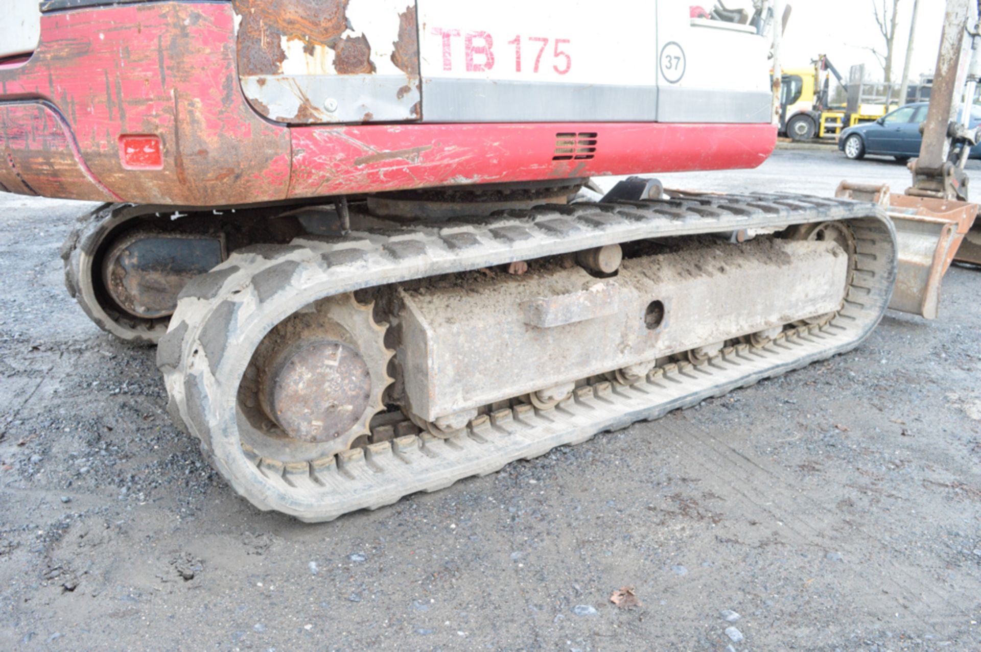 Takeuchi TB175 7.5 tonne rubber tracked excavator Year: 2007 S/N: 17516303 Recorded Hours: 7210 - Image 7 of 11