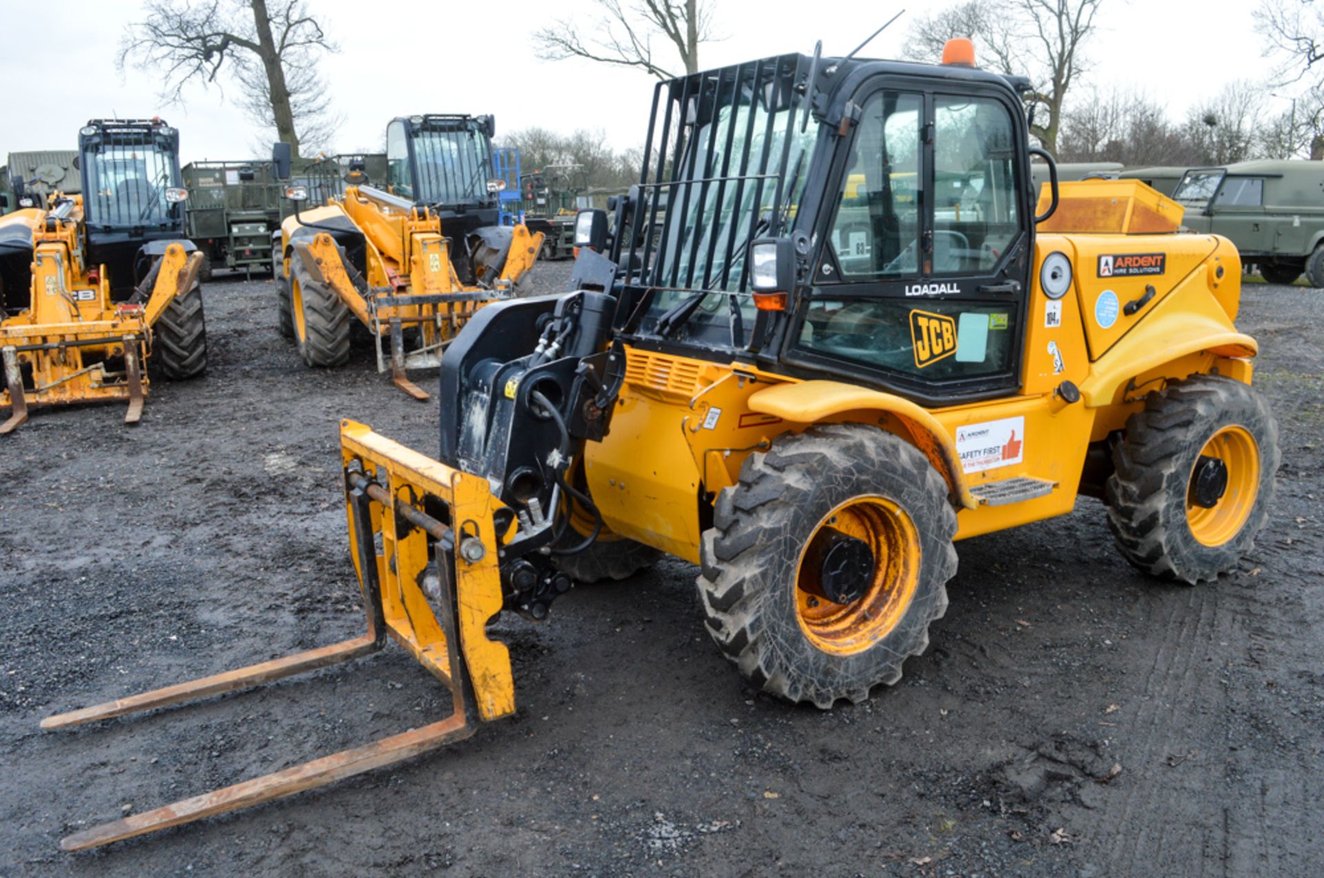 JCB 520-50 5 metre telescopic handler Year: 2014 S/N: 1462668 Recorded Hours: 1594 c/w air