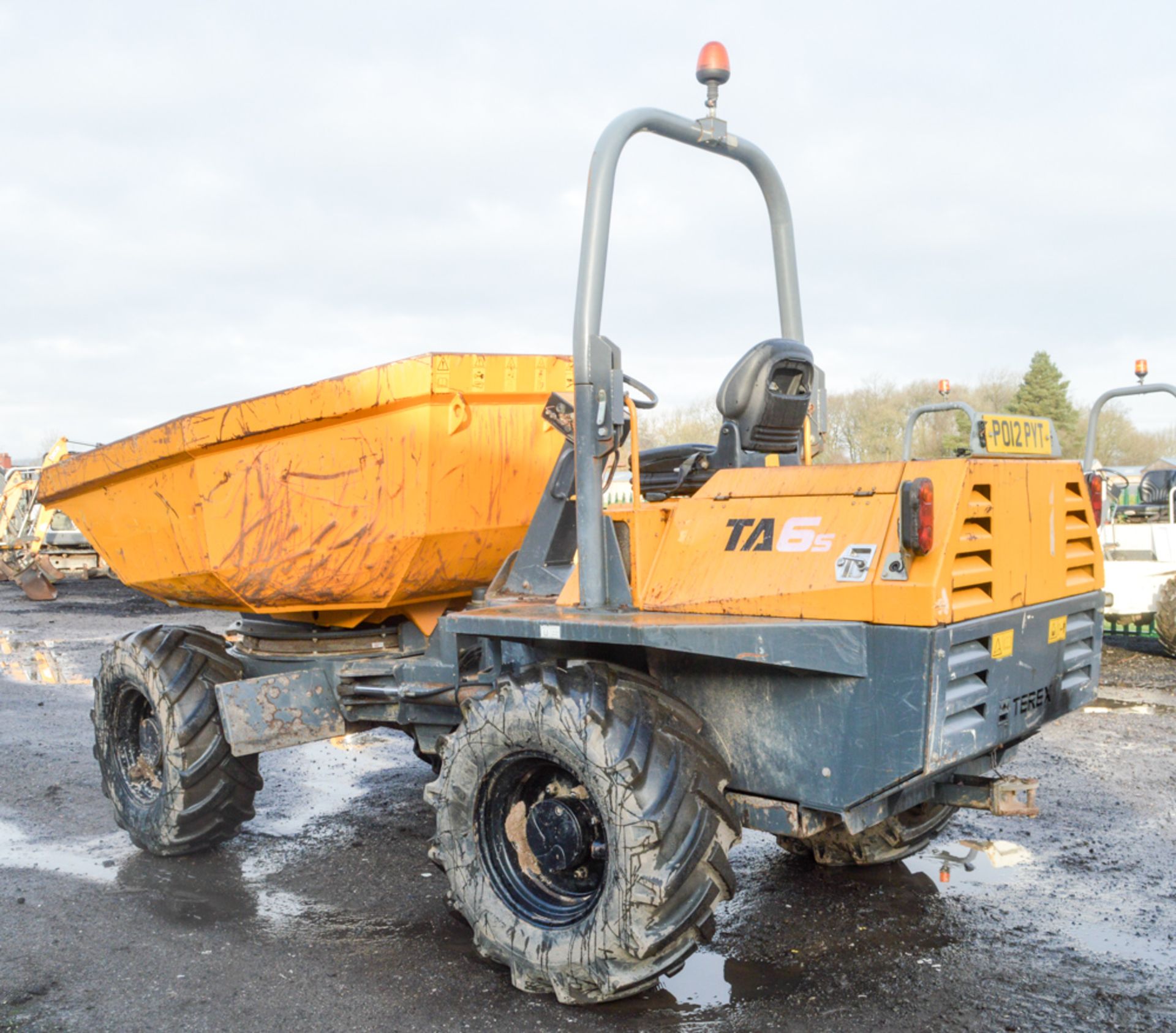 Benford Terex 6 tonne swivel skip dumper Year: 2012 S/N: EC7MT3493 Recorded Hours: 2001 PO12 PYT - Image 2 of 12