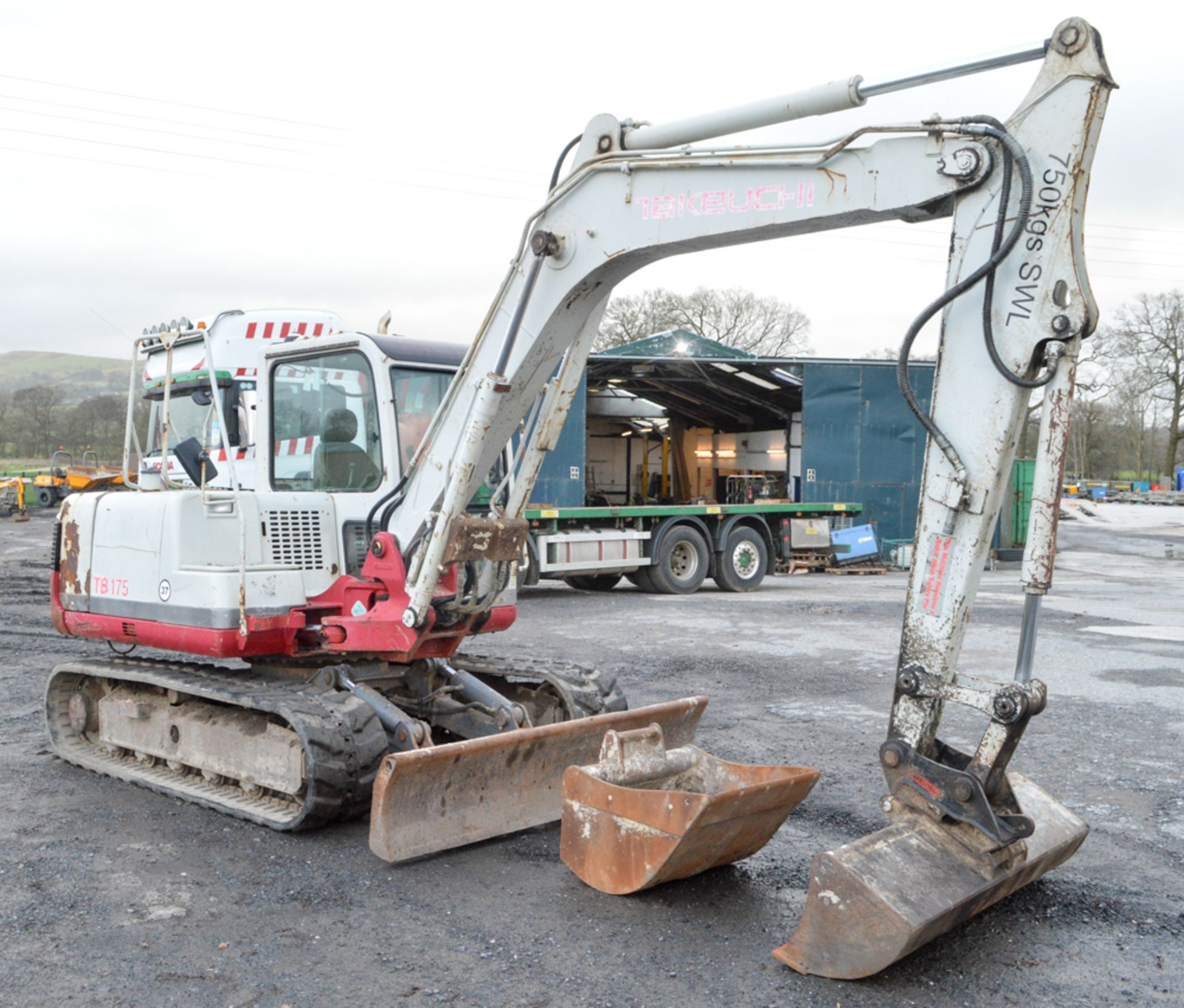 Takeuchi TB175 7.5 tonne rubber tracked excavator Year: 2007 S/N: 17516303 Recorded Hours: 7210 - Image 4 of 11