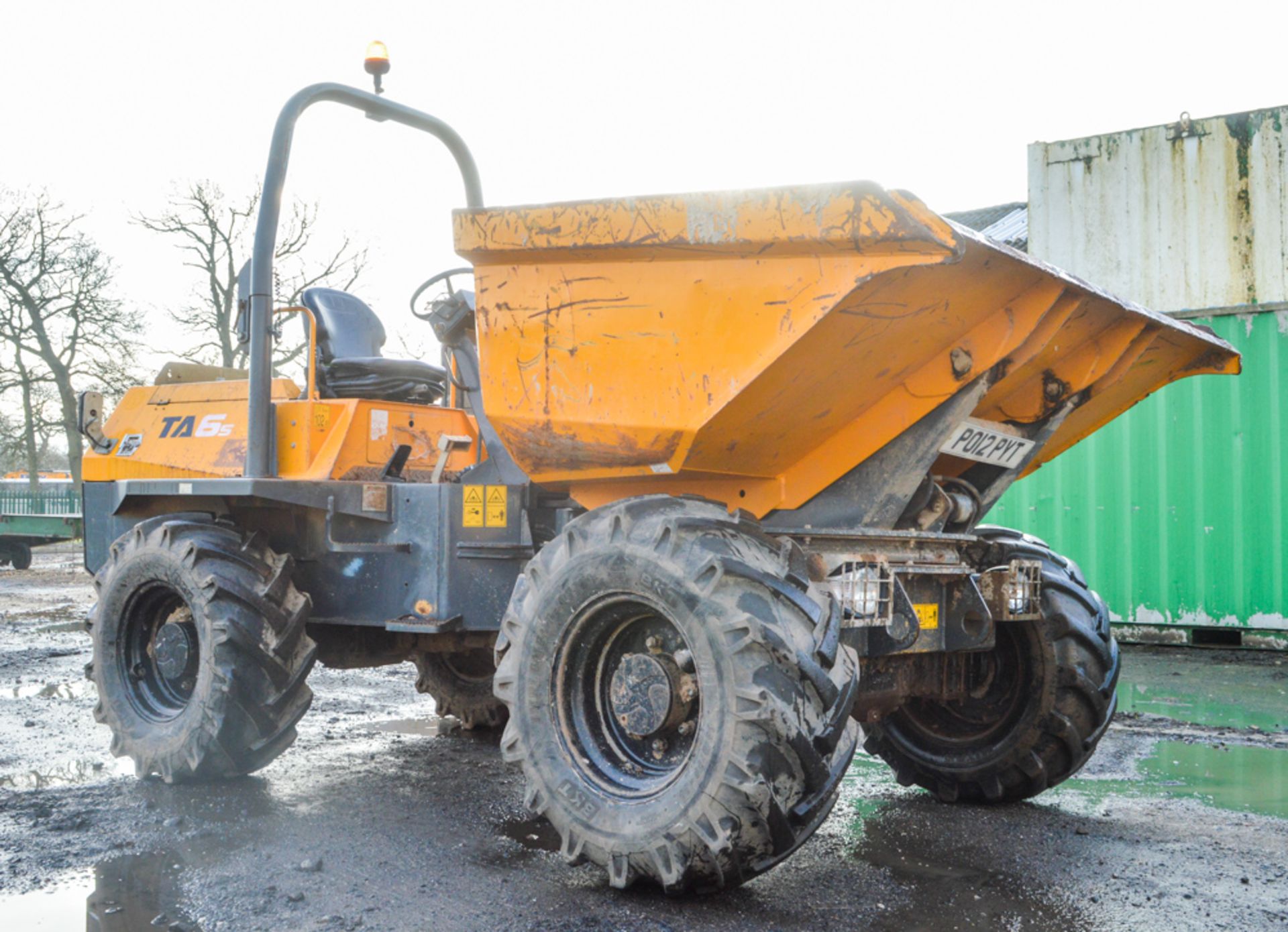 Benford Terex 6 tonne swivel skip dumper Year: 2012 S/N: EC7MT3493 Recorded Hours: 2001 PO12 PYT - Image 4 of 12