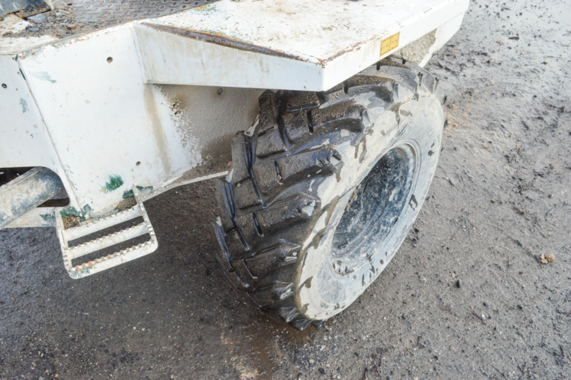 Benford Terex 3 tonne swivel skip dumper Year: 2004 S/N: E405AS140 Recorded Hours: Not displayed ( - Image 8 of 11