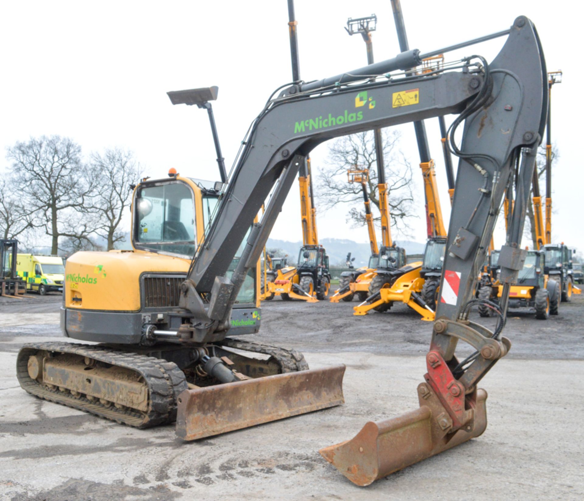 Volvo ECR88 8 tonne rubber tracked excavator Year: 2008 S/N: 12851 Recorded Hours: 7140 blade, - Image 4 of 12