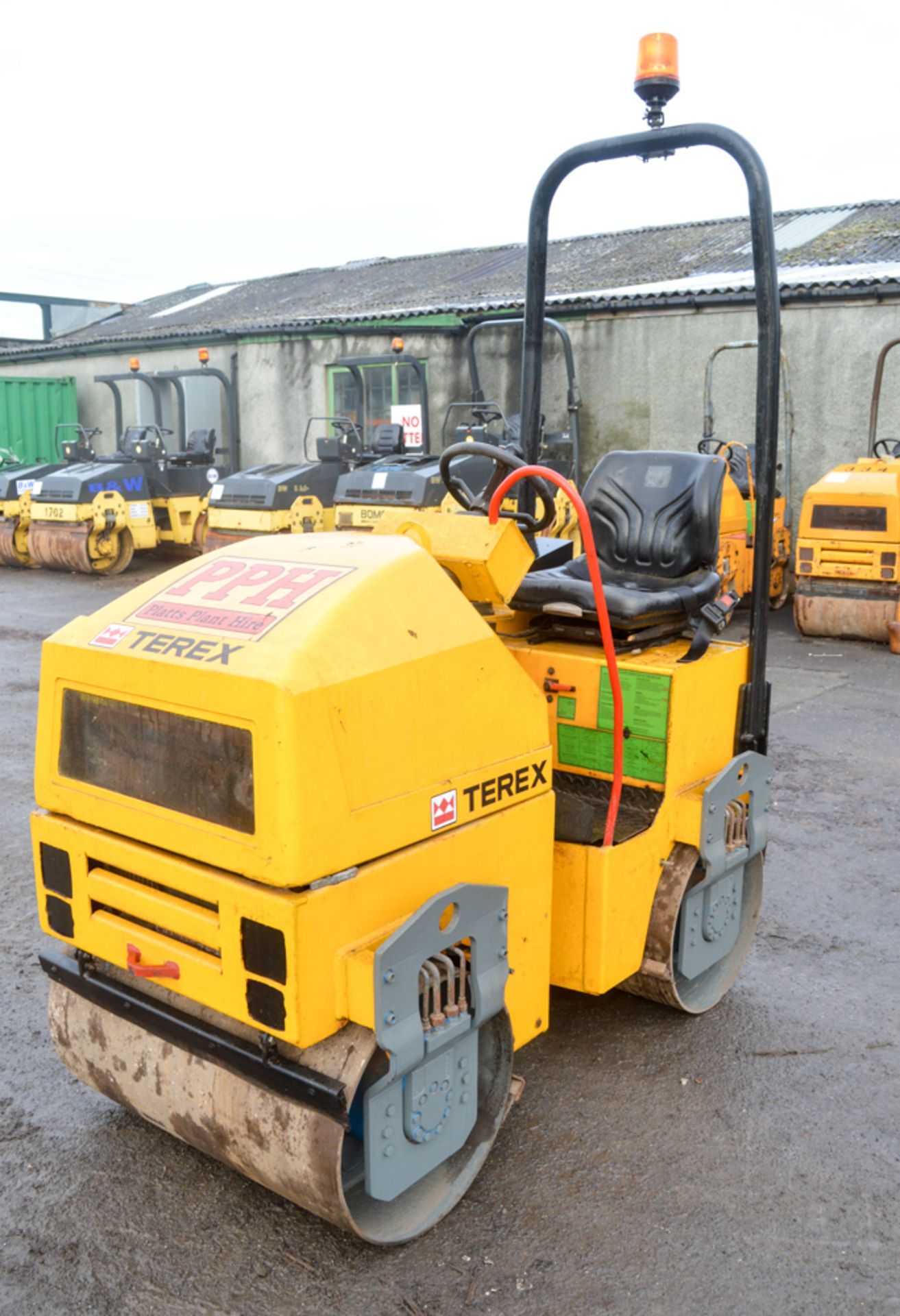 Benford Terex TV800 double drum ride on roller Year: 2003 S/N: E306HV007 Recorded Hours: Not - Image 2 of 8