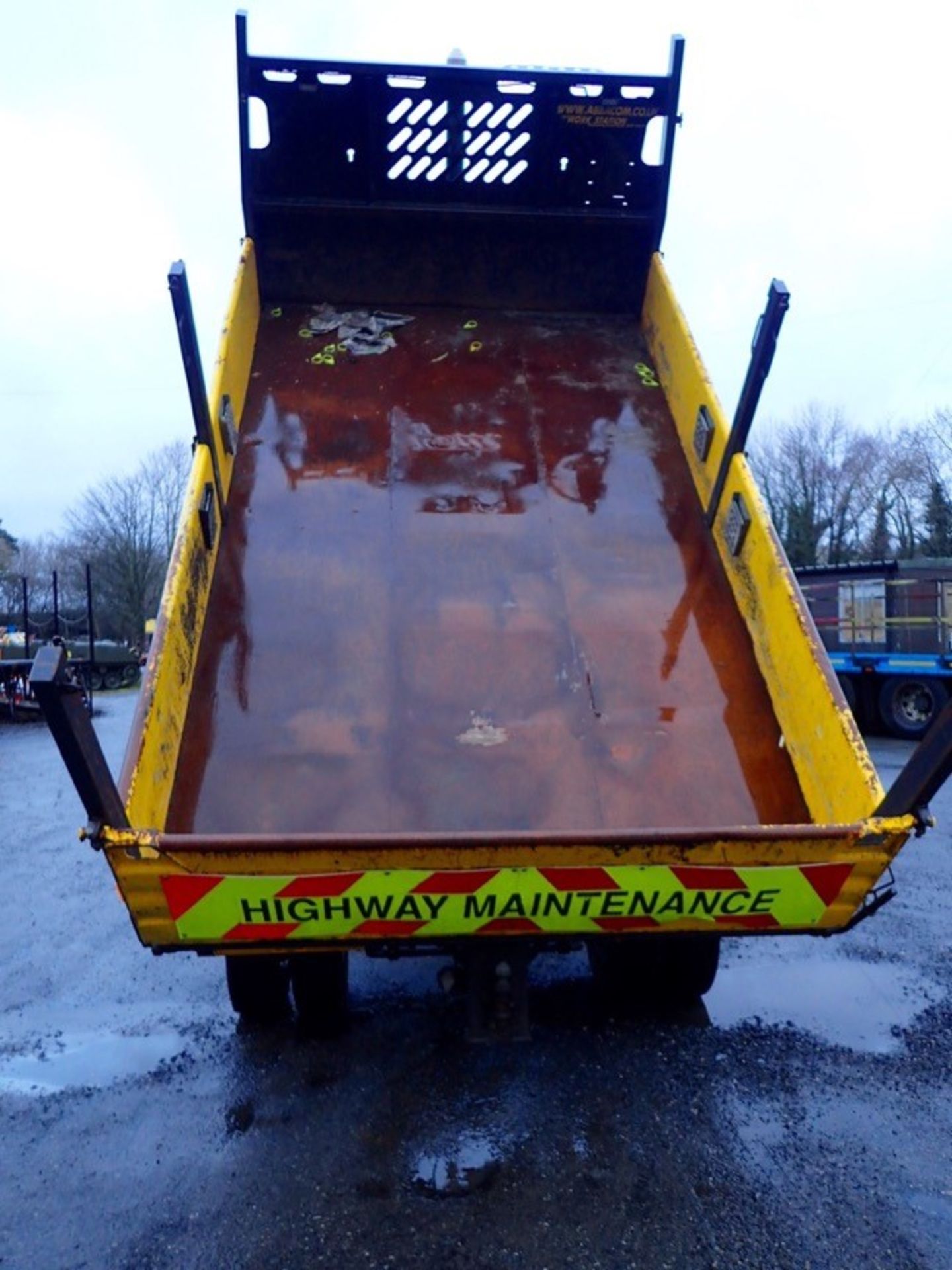 Mitsubishi Canter Fuso  7C15 34 7.5 tonne tipper lorry Registration Number: CN13 NRF Date of - Image 11 of 11