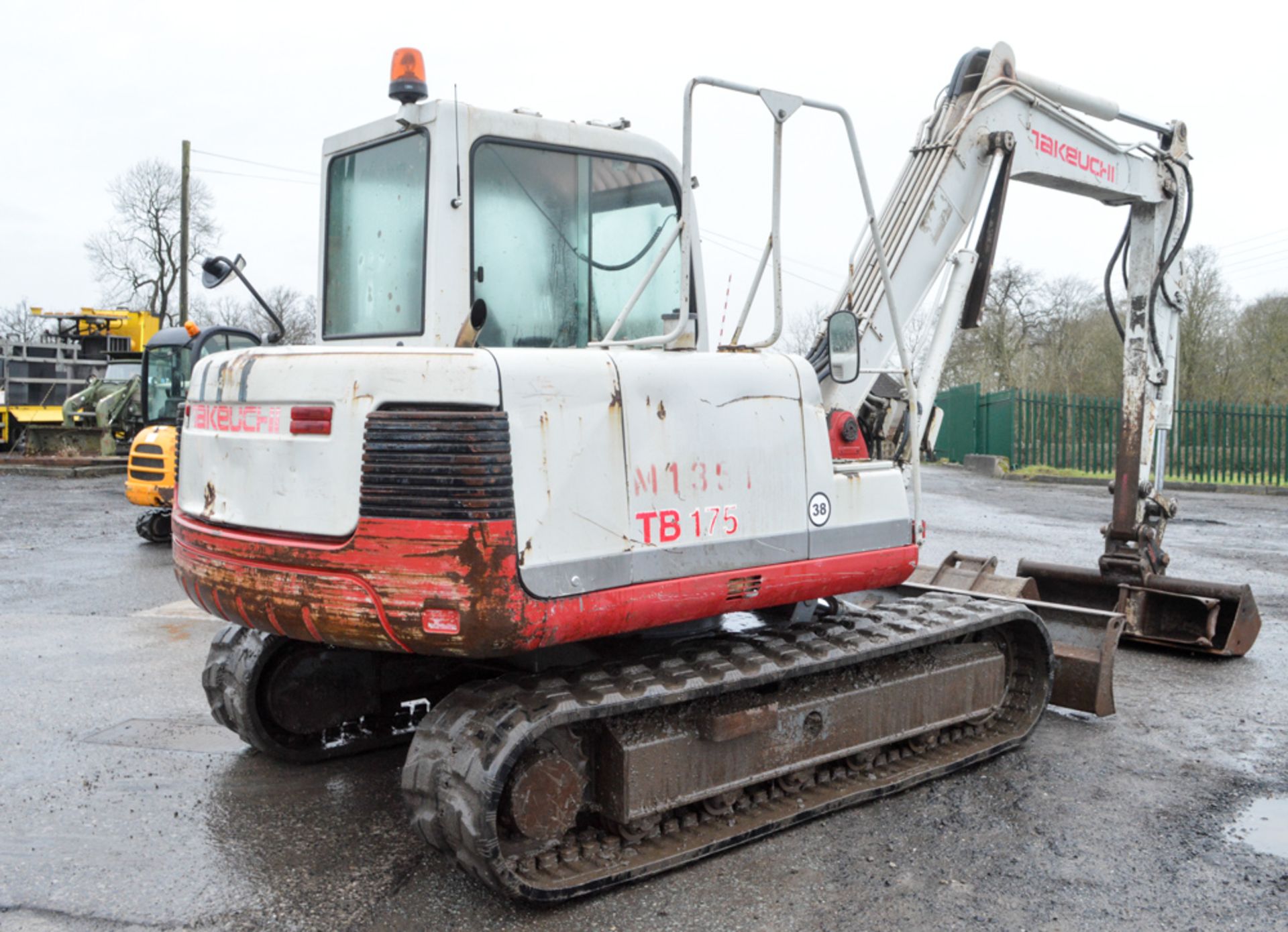 Takeuchi TB175 7.5 tonne rubber tracked excavator Year: 2007 S/N: 17517548 Recorded Hours: 7494 - Image 3 of 11
