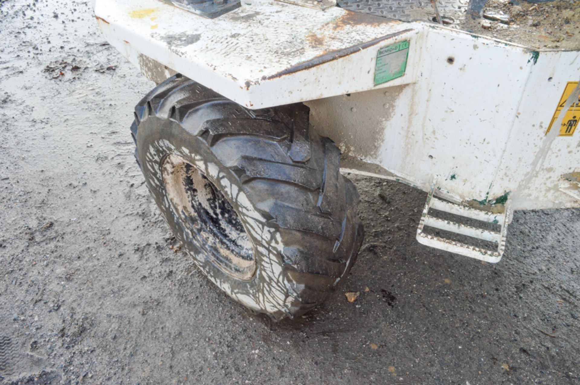 Benford Terex 3 tonne swivel skip dumper Year: 2004 S/N: E405AS140 Recorded Hours: Not displayed ( - Image 7 of 11