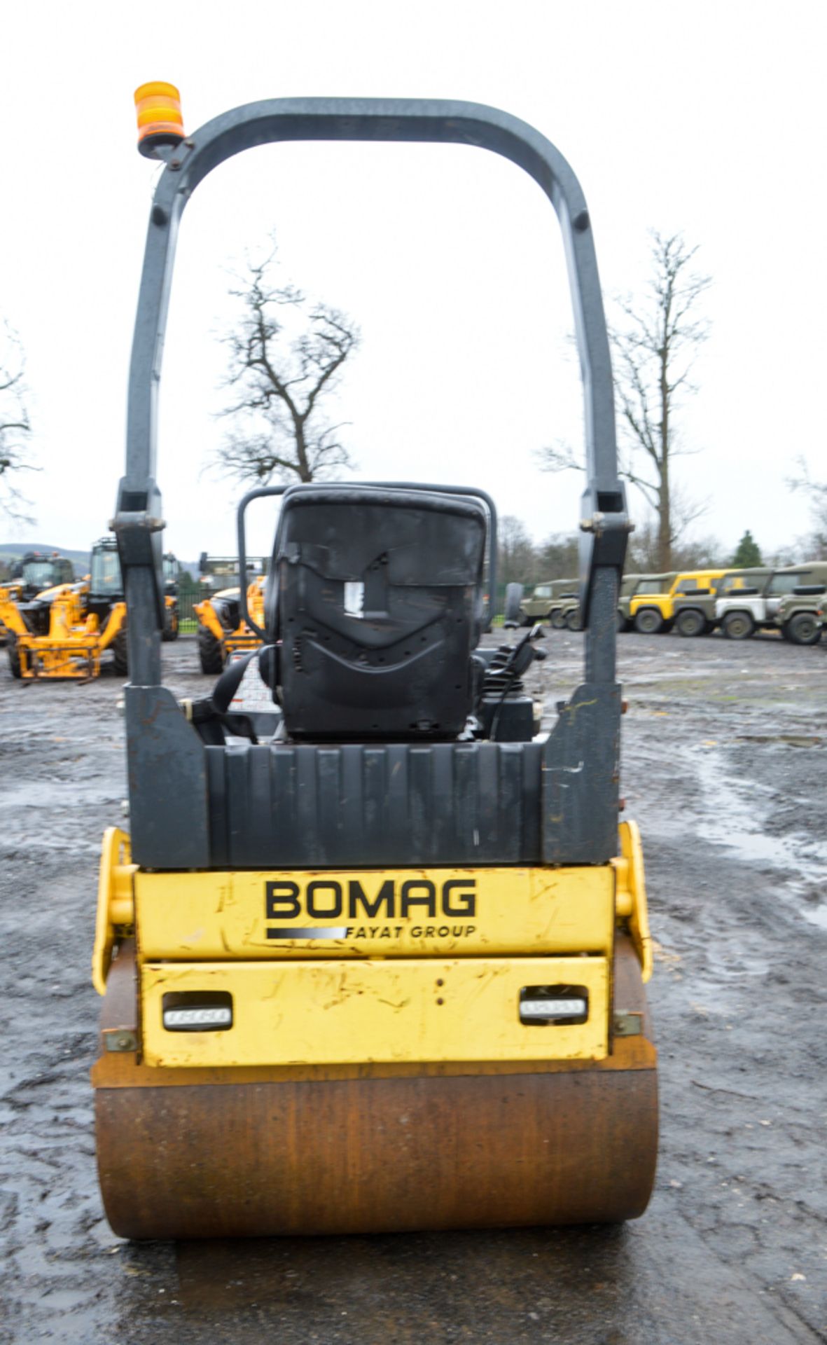 Bomag BW120 AD-4 double drum ride on roller Year: 2006 S/N: 22953 Recorded Hours: Not clear (Digits - Image 6 of 8