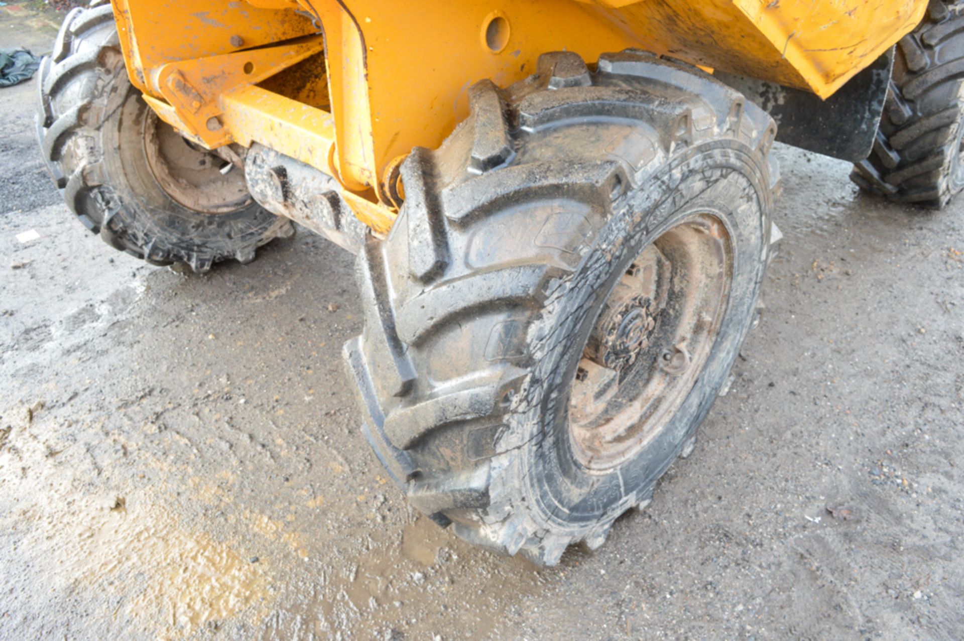 Benford Terex 6 tonne straight skip dumper Year: 2002 S/N: E205HA006 Recorded Hours: Not - Image 8 of 12