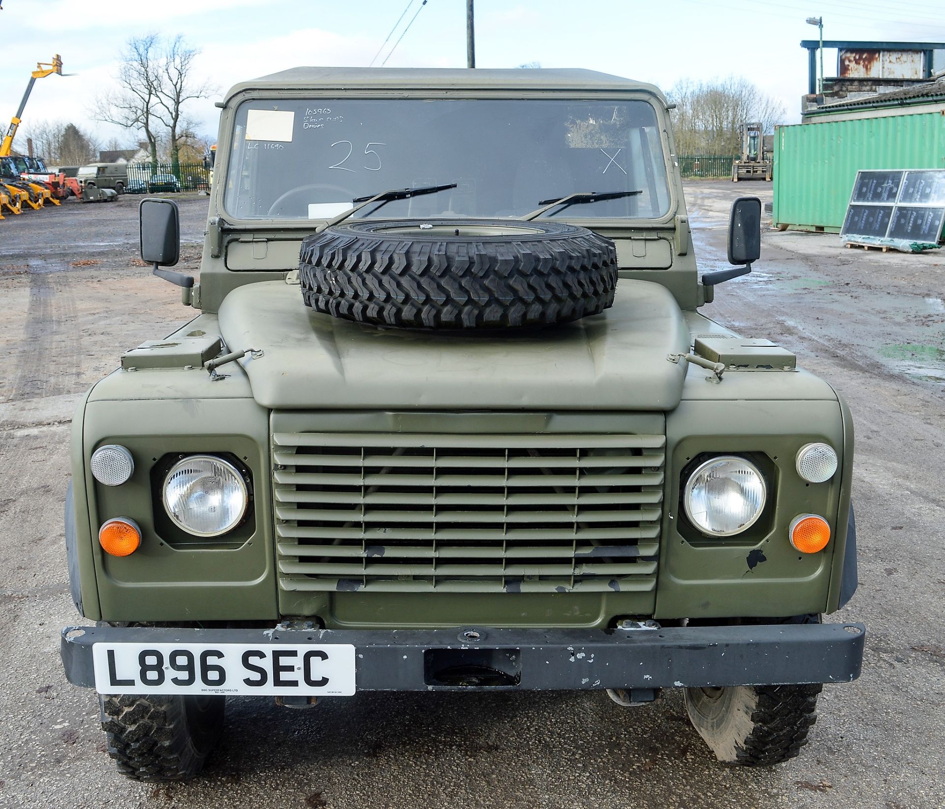 Land Rover Defender 110 hard top (Ex MOD) Registration Number: L896 SEC Year: 1993 MOT Expires: 01/ - Image 5 of 11