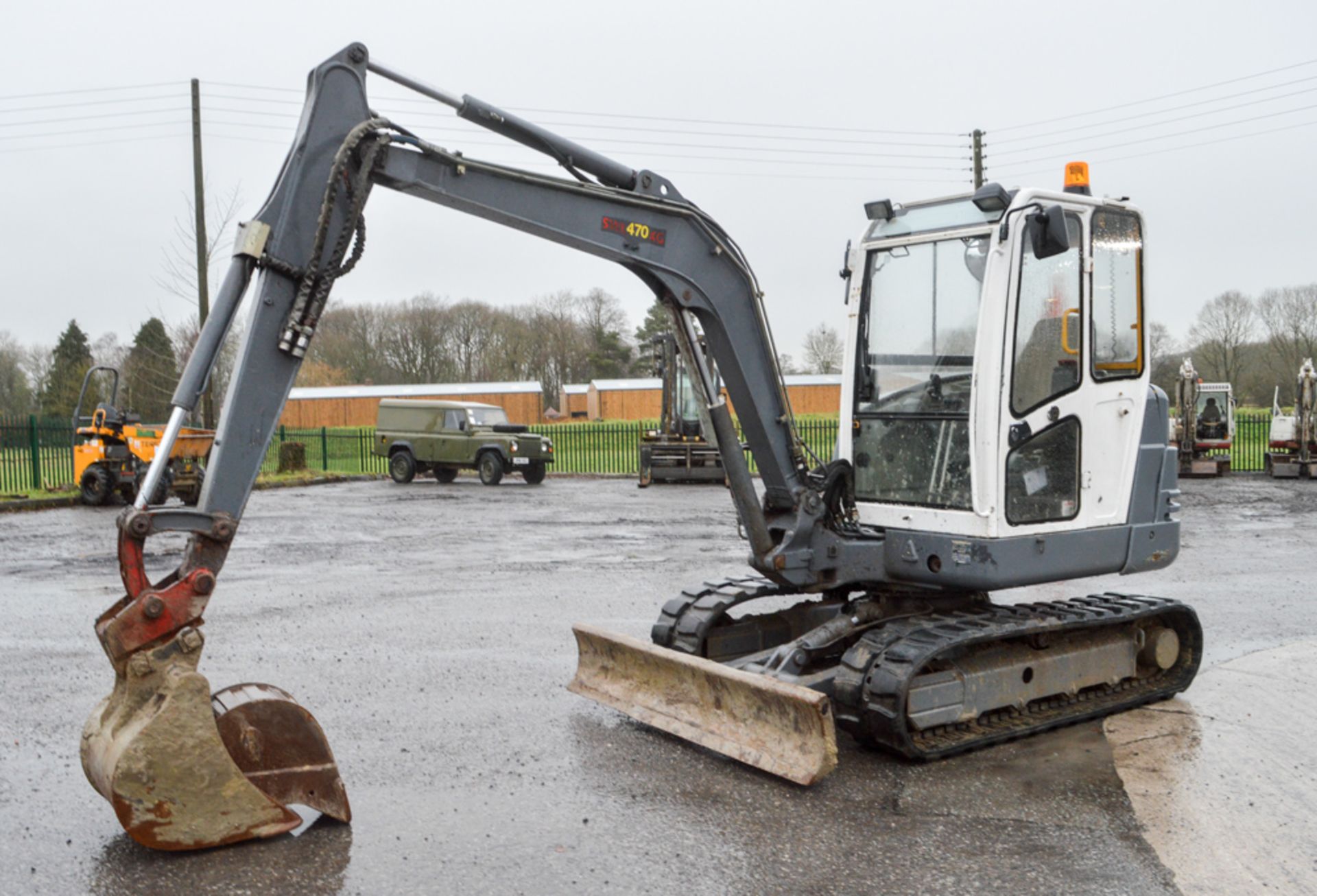 Volvo ECR45 4.5 tonne rubber tracked excavator Year: 2001 S/N: 28412773 Recorded Hours: 4545