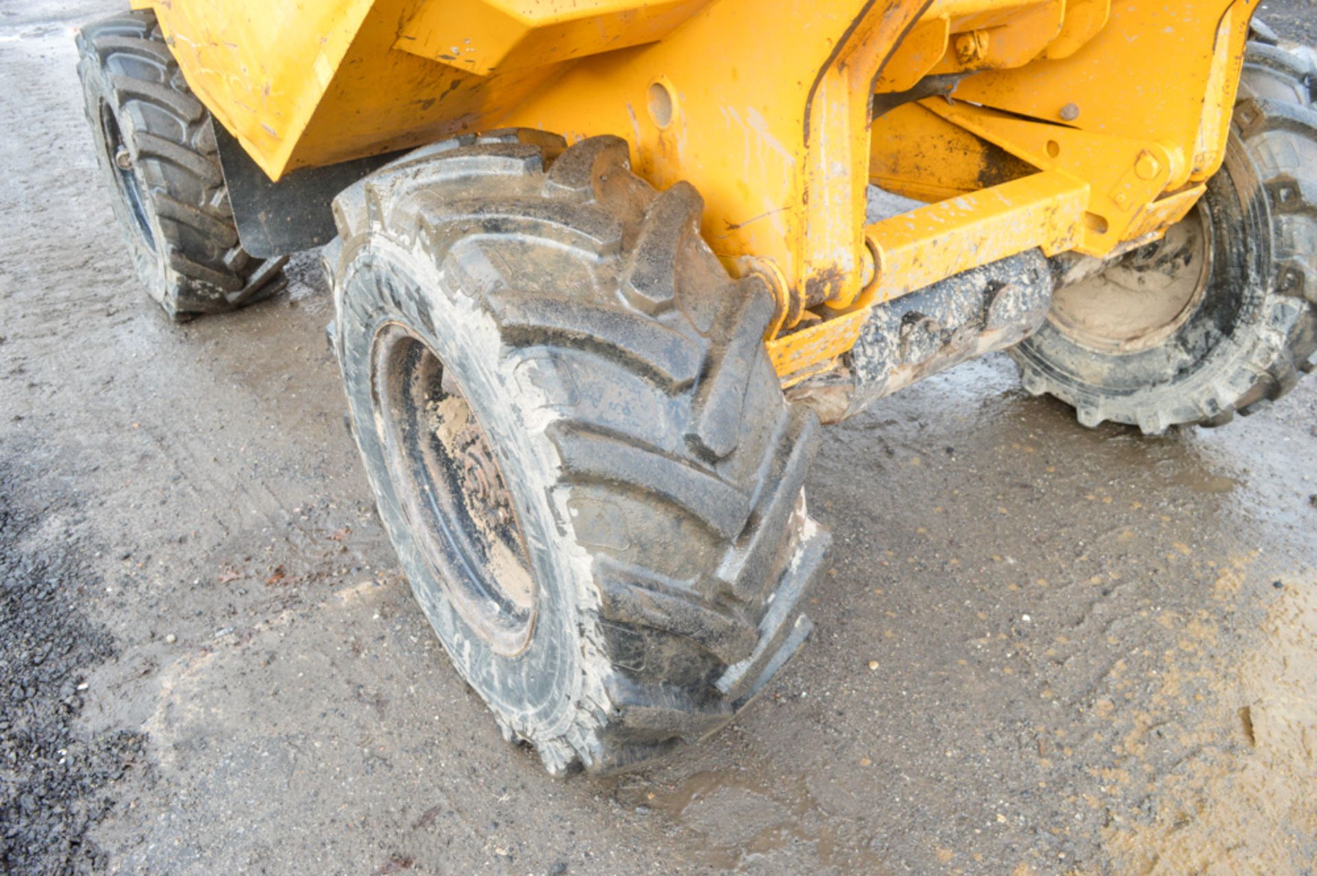 Benford Terex 6 tonne straight skip dumper Year: 2002 S/N: E205HA006 Recorded Hours: Not - Image 9 of 12