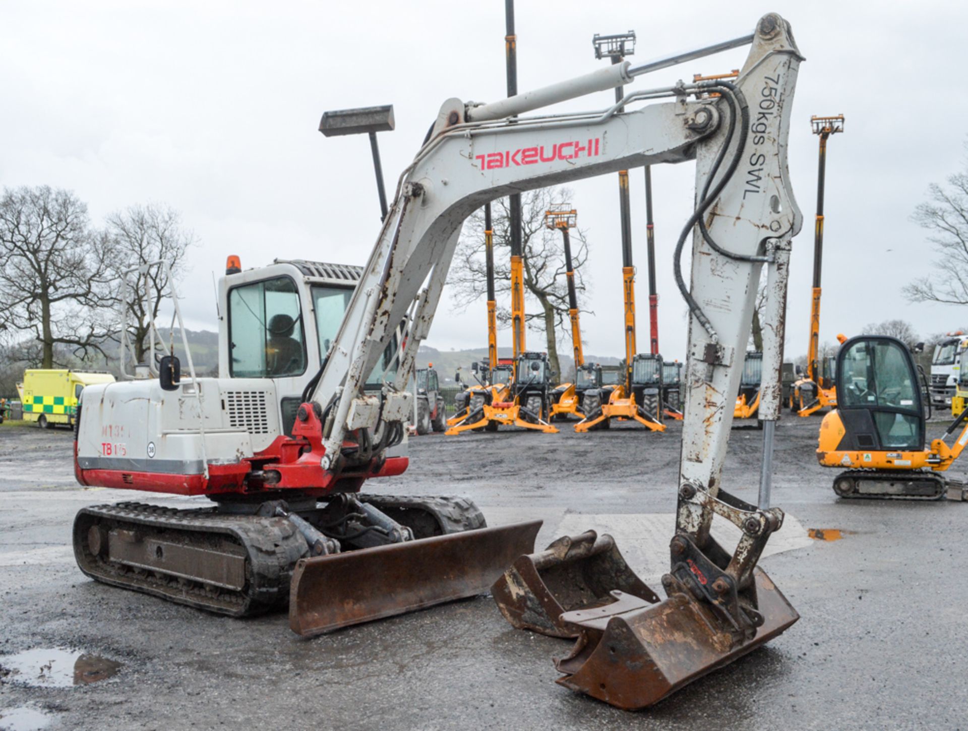 Takeuchi TB175 7.5 tonne rubber tracked excavator Year: 2007 S/N: 17517548 Recorded Hours: 7494 - Image 4 of 11