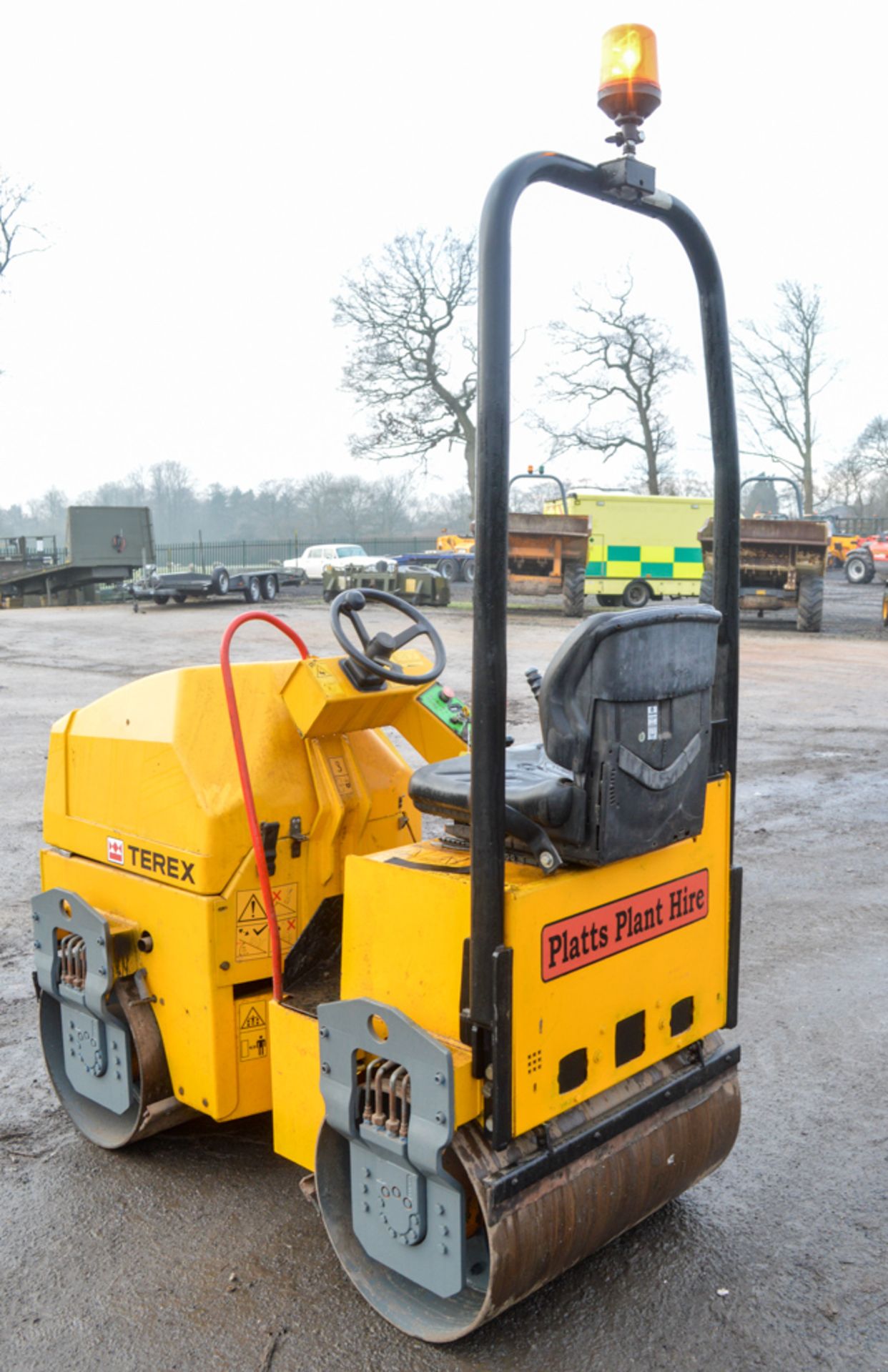 Benford Terex TV800 double drum ride on roller Year: 2003 S/N: E306HV007 Recorded Hours: Not - Image 3 of 8