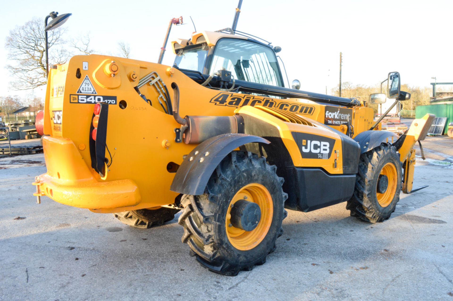 JCB 540-170 Hi-Viz T4i 17 metre telescopic handler Year: 2013 S/N: 21880083 Recorded Hours: 4655 c/w - Image 3 of 14