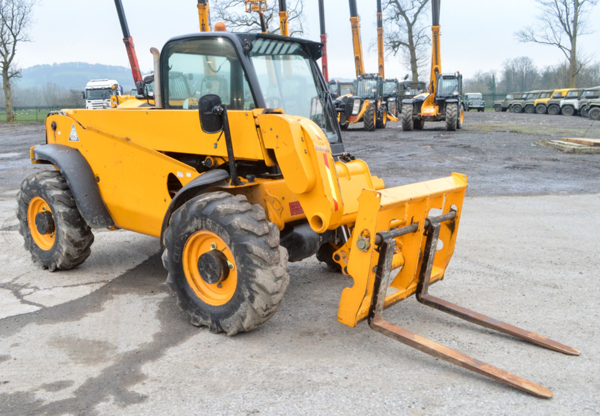 JCB 524-50 5 metre telescopic handler Year: 2011 S/N: 1418962 Recorded Hours: 6162 c/w turbo - Image 4 of 11