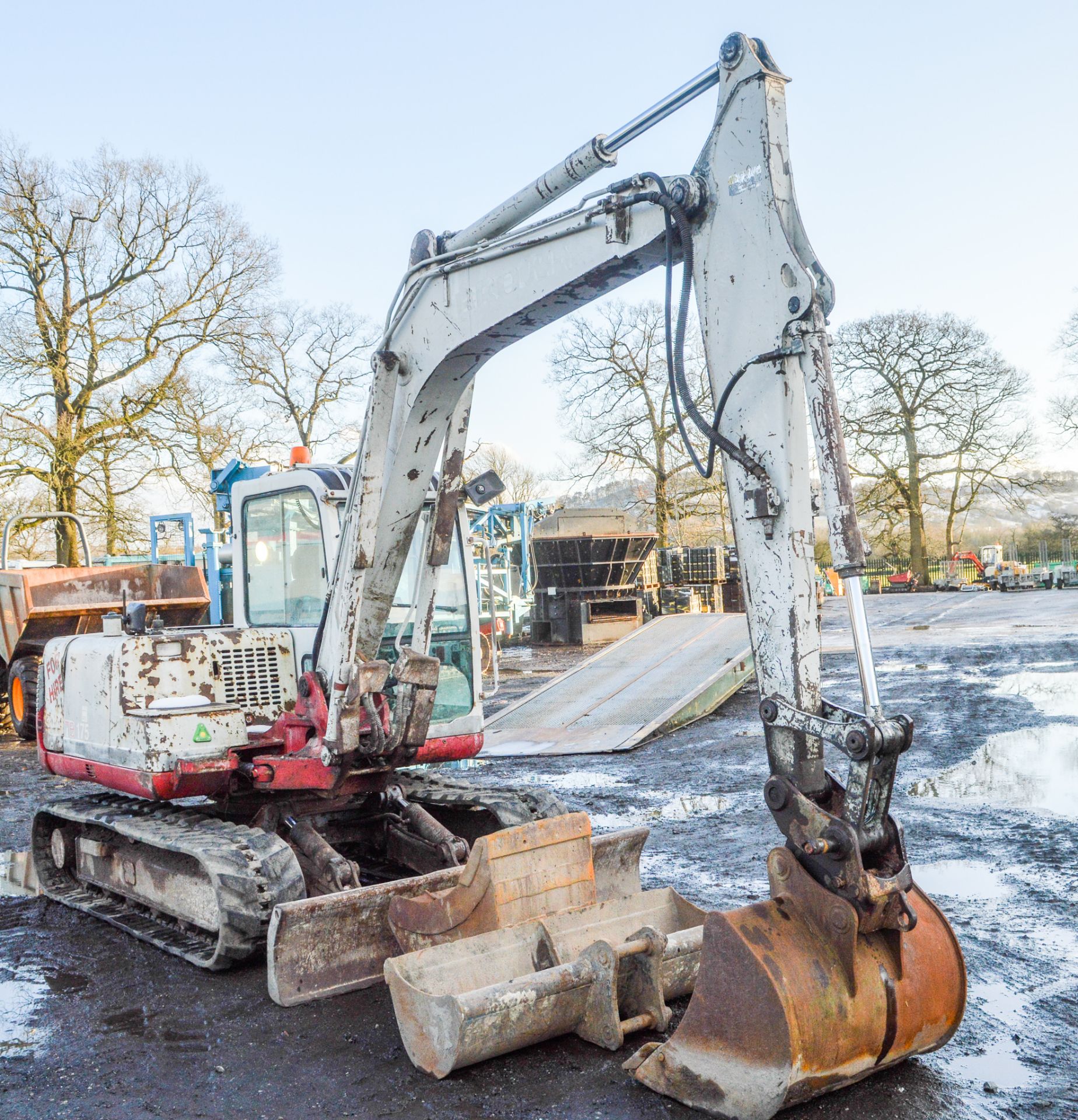 Takeuchi TB175 7.5 tonne rubber tracked excavator Year: 2005 S/N: 17513727 Recorded Hours: 7234 - Image 4 of 10