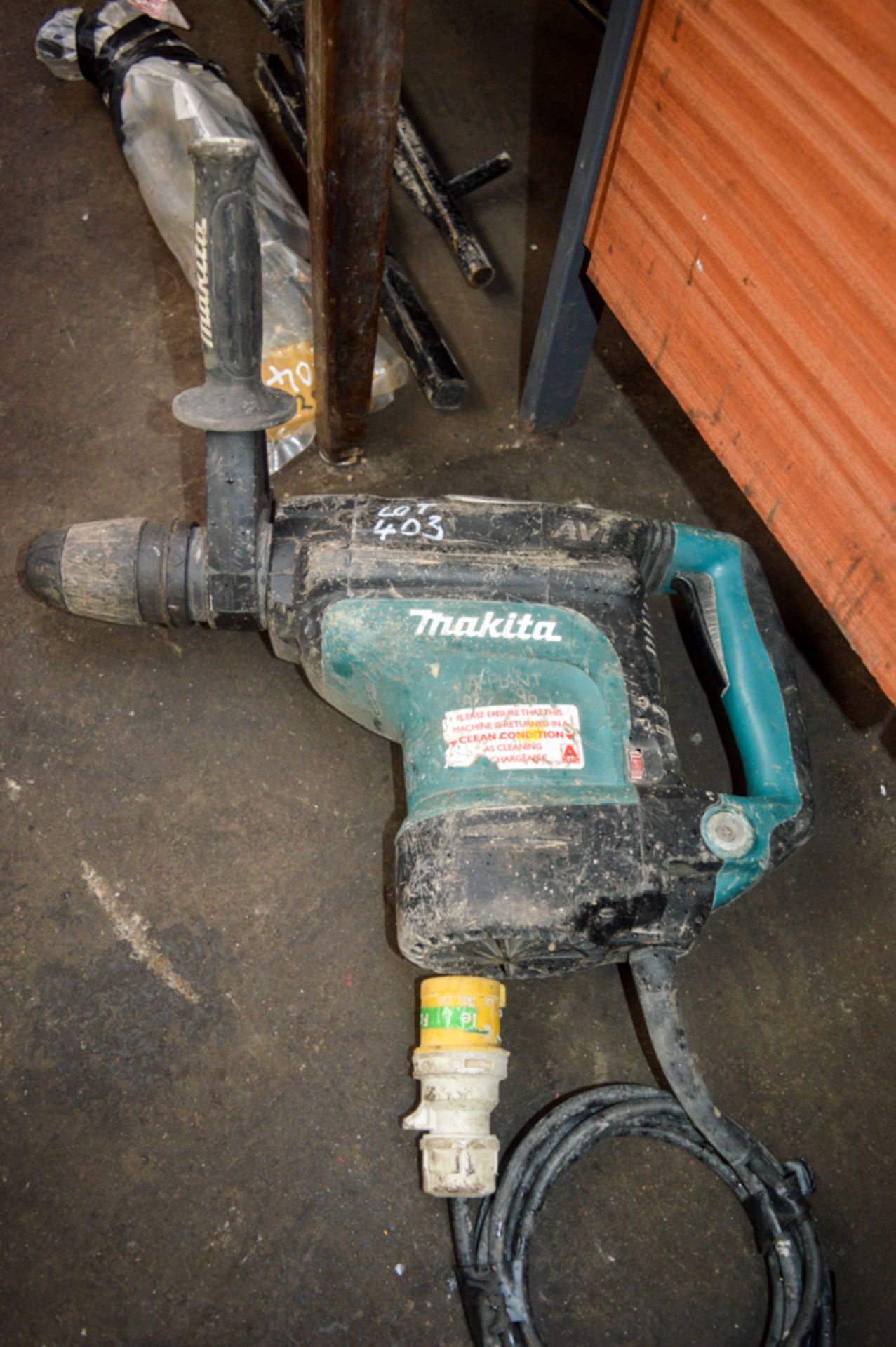 Makita 110v breaker A576896