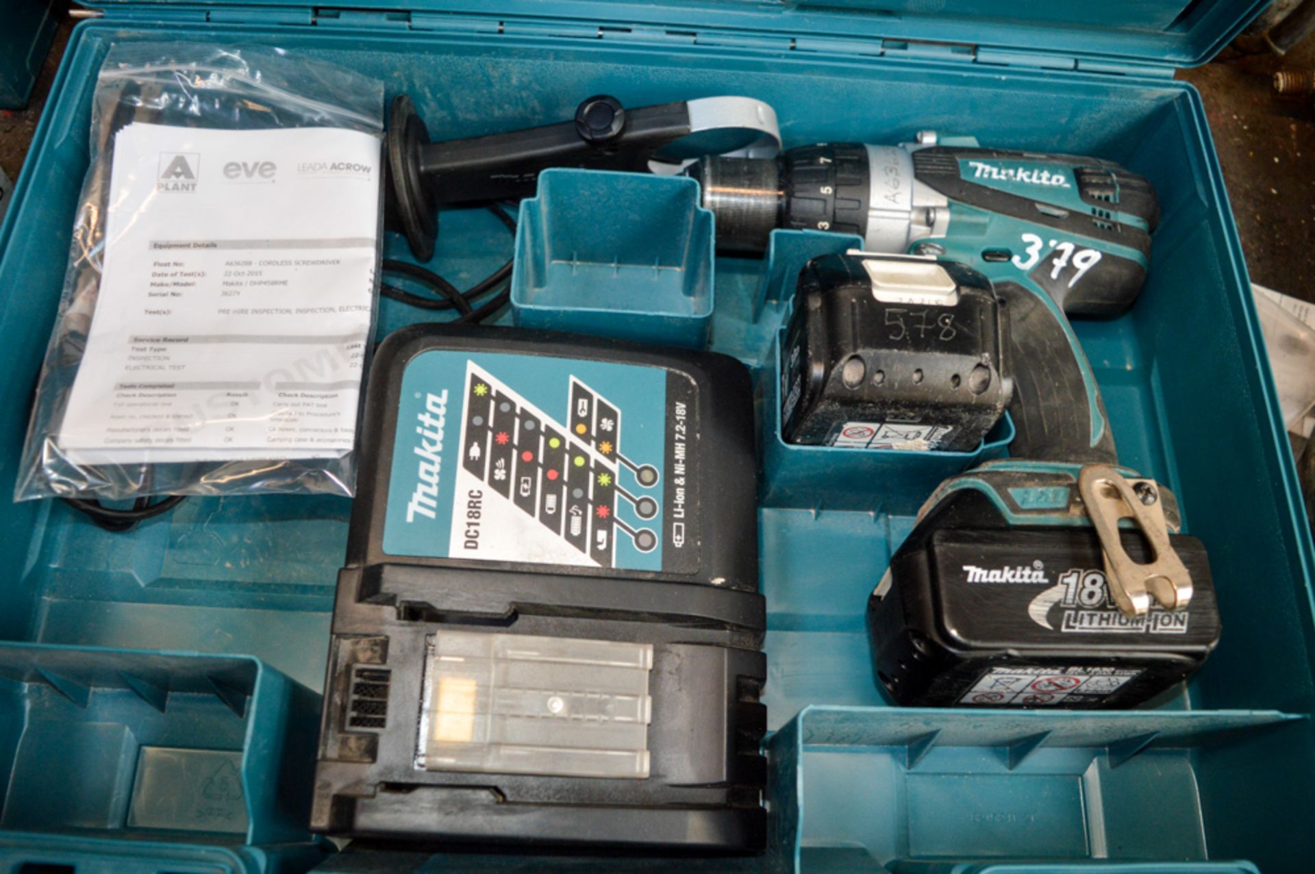 Makita 18v cordless power drill c/w 2 batteries, charger & carry case A636288