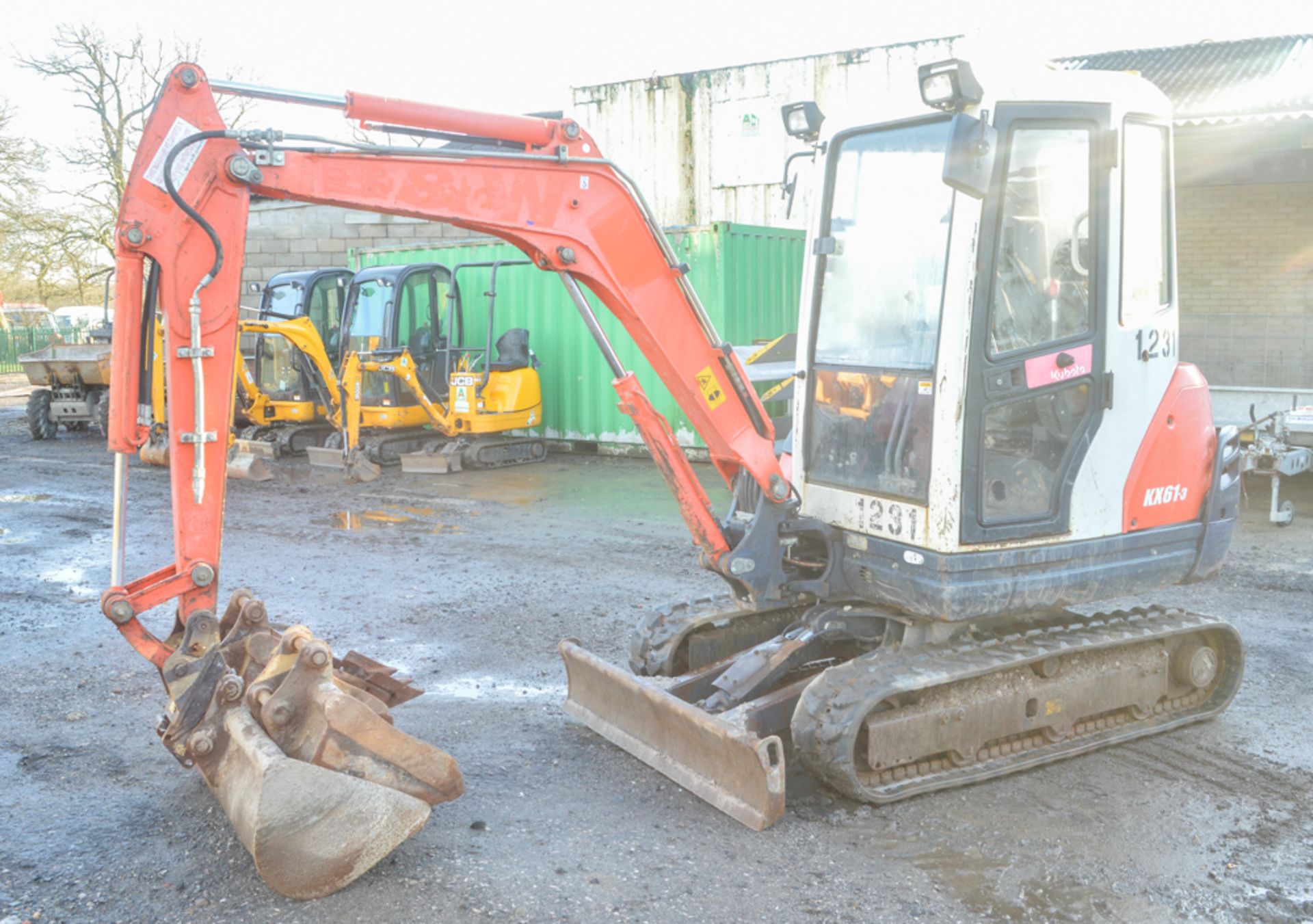 Kubota KX61-3 2.5 tonne rubber tracked mini excavator Year: 2010 S/N: 77935 Recorded Hours: 4536