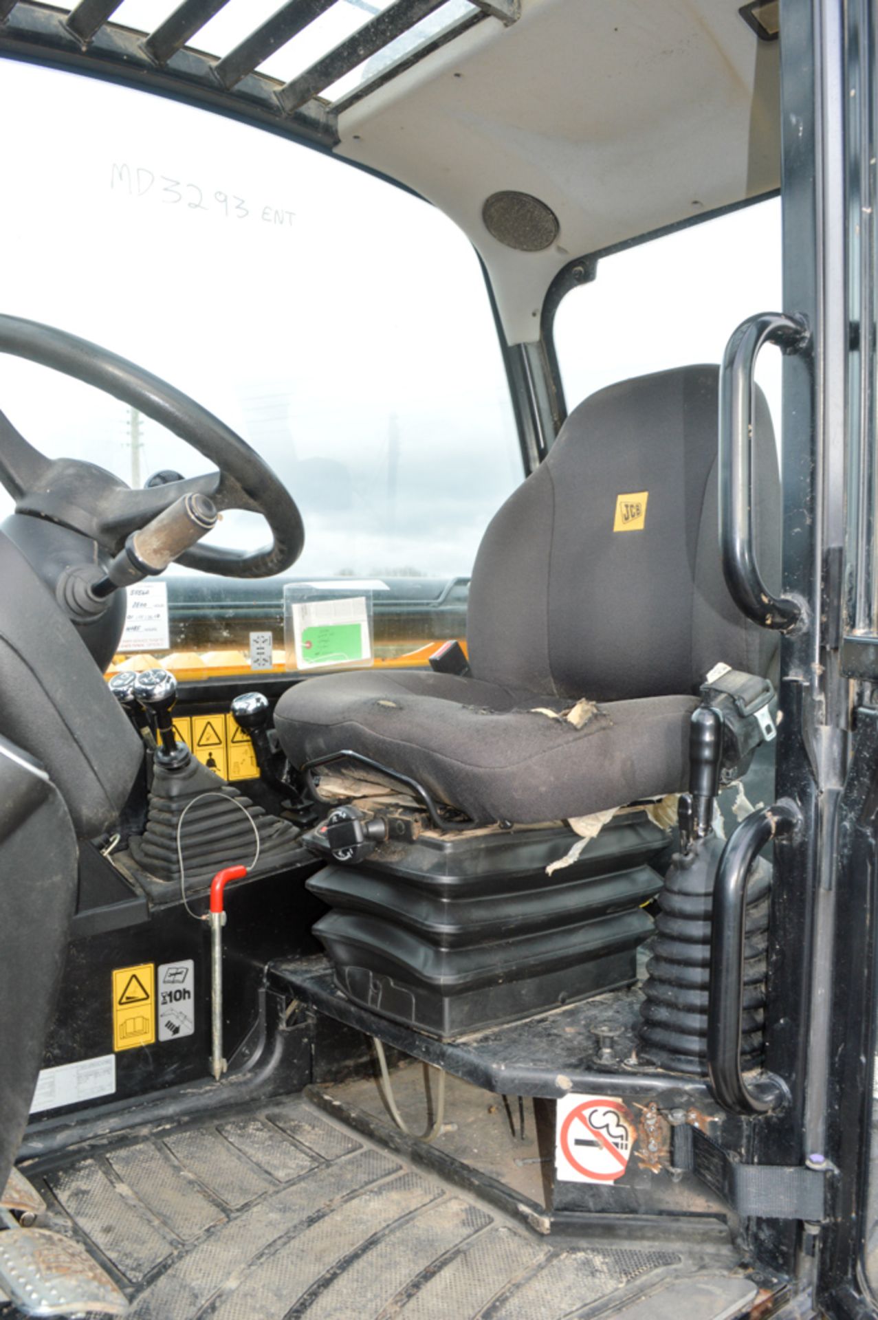 JCB 535-140 Hi-Viz T4i 14 metre telescopic handler Year: 2013 S/N: 2180239 Recorded Hours: 3631 c/ - Image 12 of 13