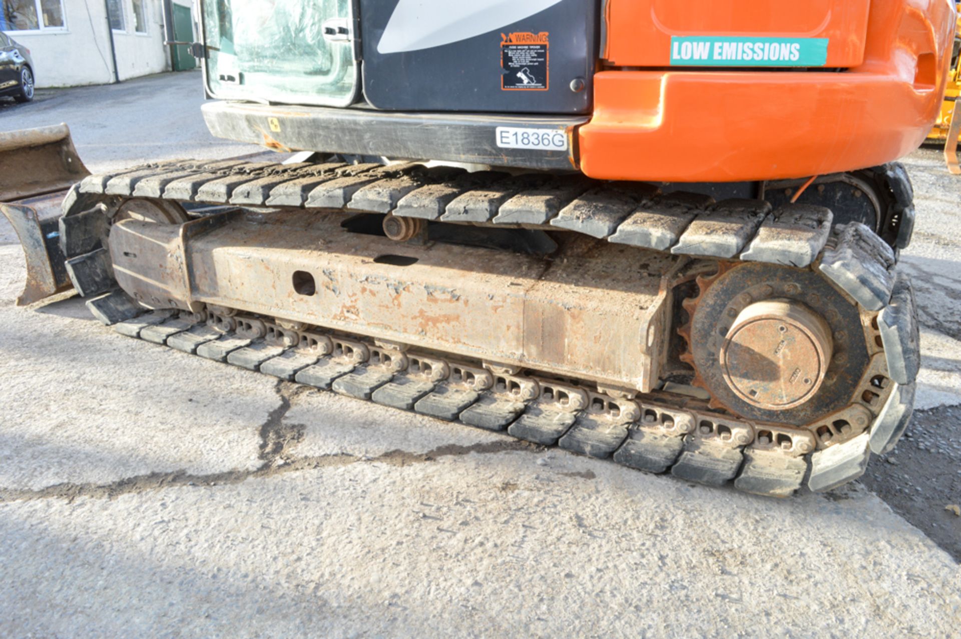 Hitachi 85USB-5A Zaxis 8.5 tonne steel tracked/rubber pad excavator Year: 2013 S/N: 100096 - Image 8 of 12