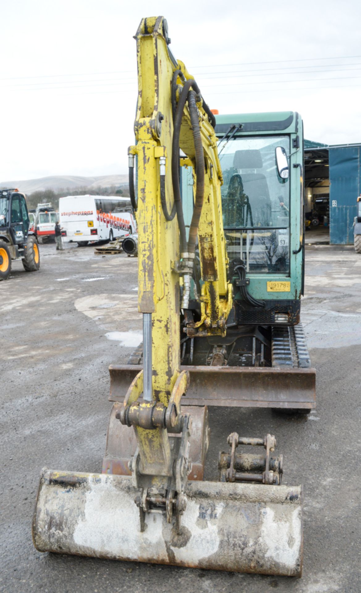 Yanmar B25V 2.5 tonne rubber tracked mini excavator Year: 2007 S/N: E204351 Recorded Hours: 5039 - Image 5 of 11