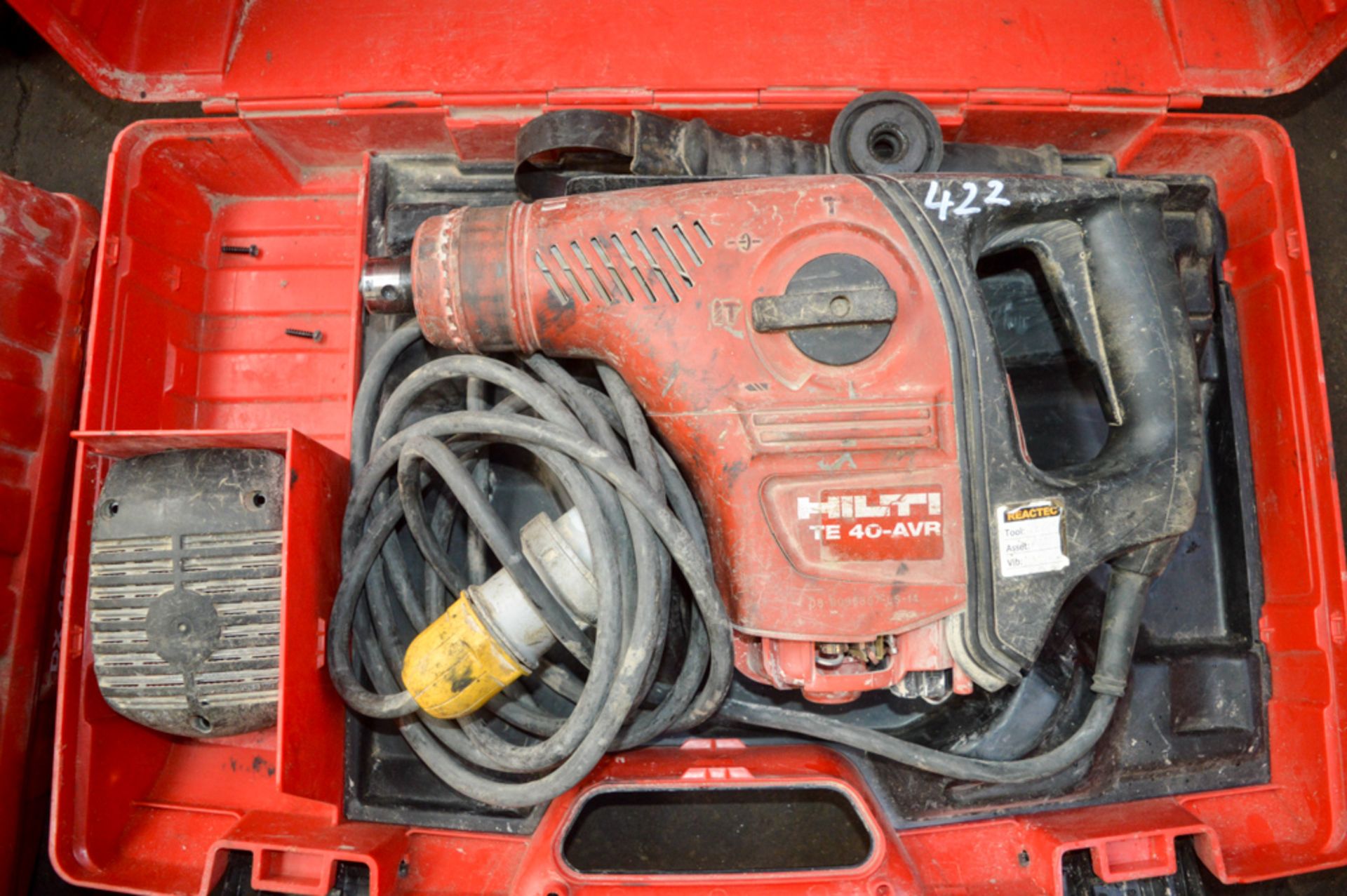 Hilti 110v SDS breaker c/w carry case A669756 **For spares**