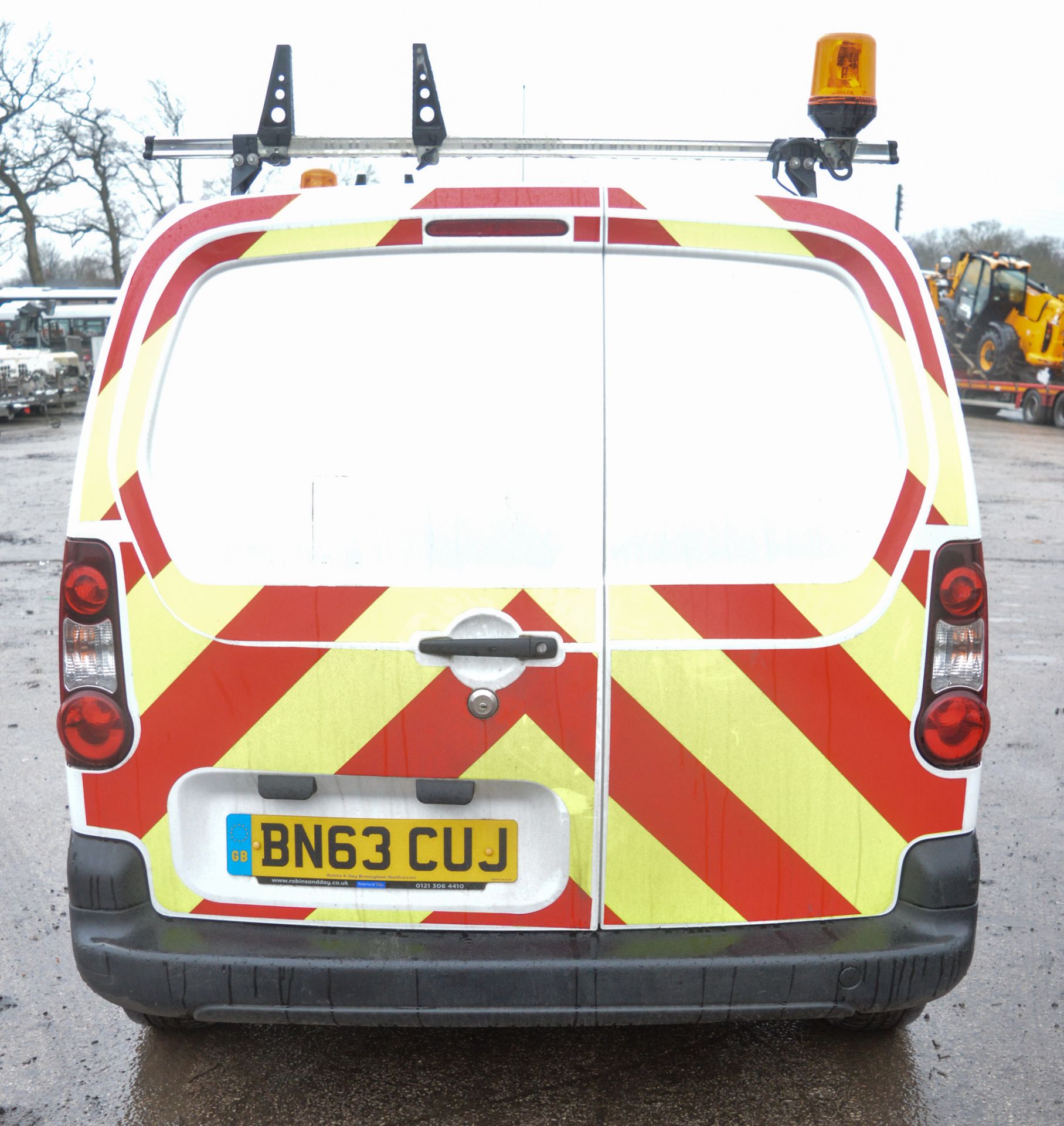 Peugeot Partner diesel van  Registration number: BN63 CUJ  Date of registration: 09/13 MOT: - Image 6 of 8