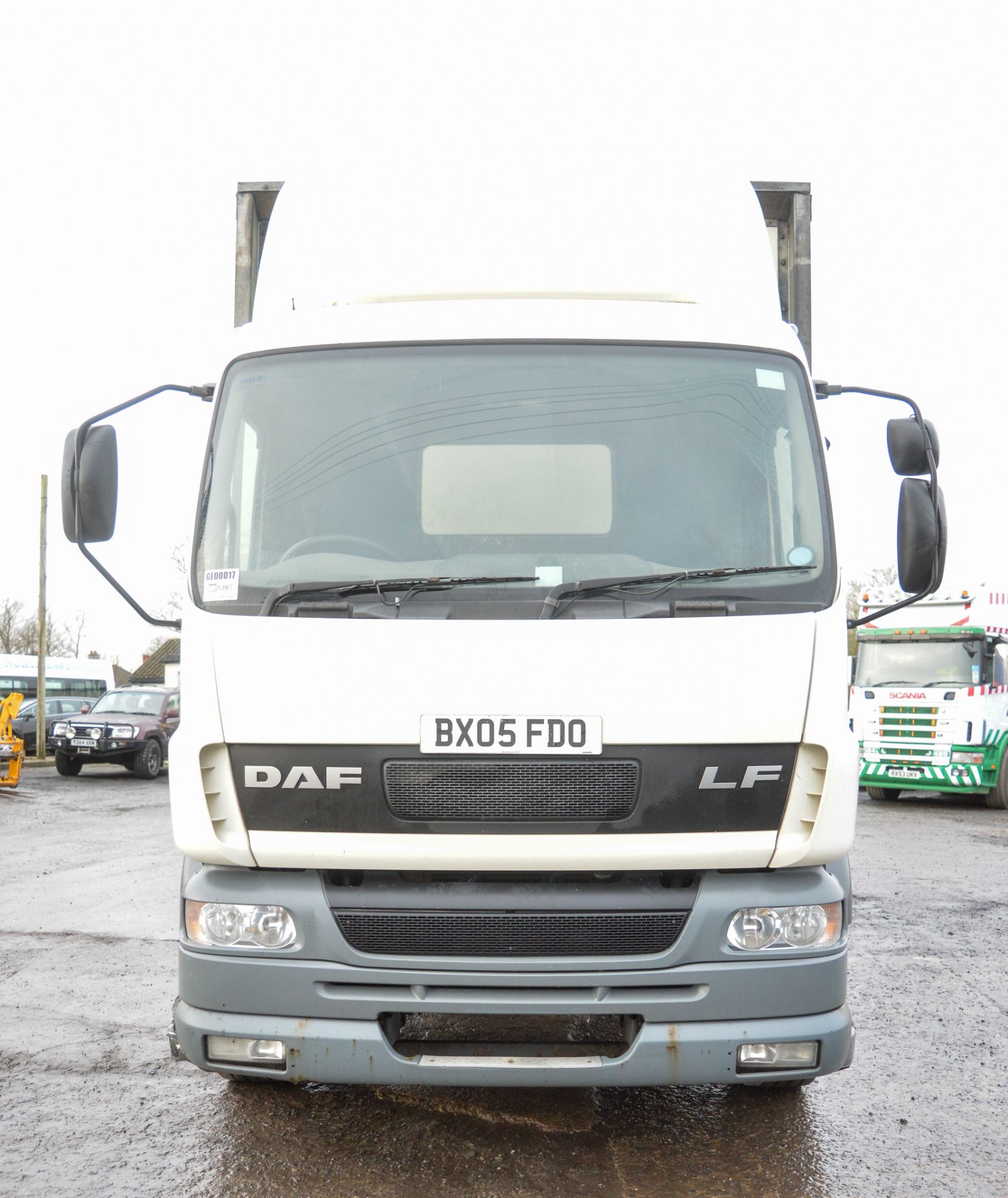 DAF 55-220 18 tonne curtain side flat bed lorry Registration Number: BX05 FDO Date of - Image 2 of 9