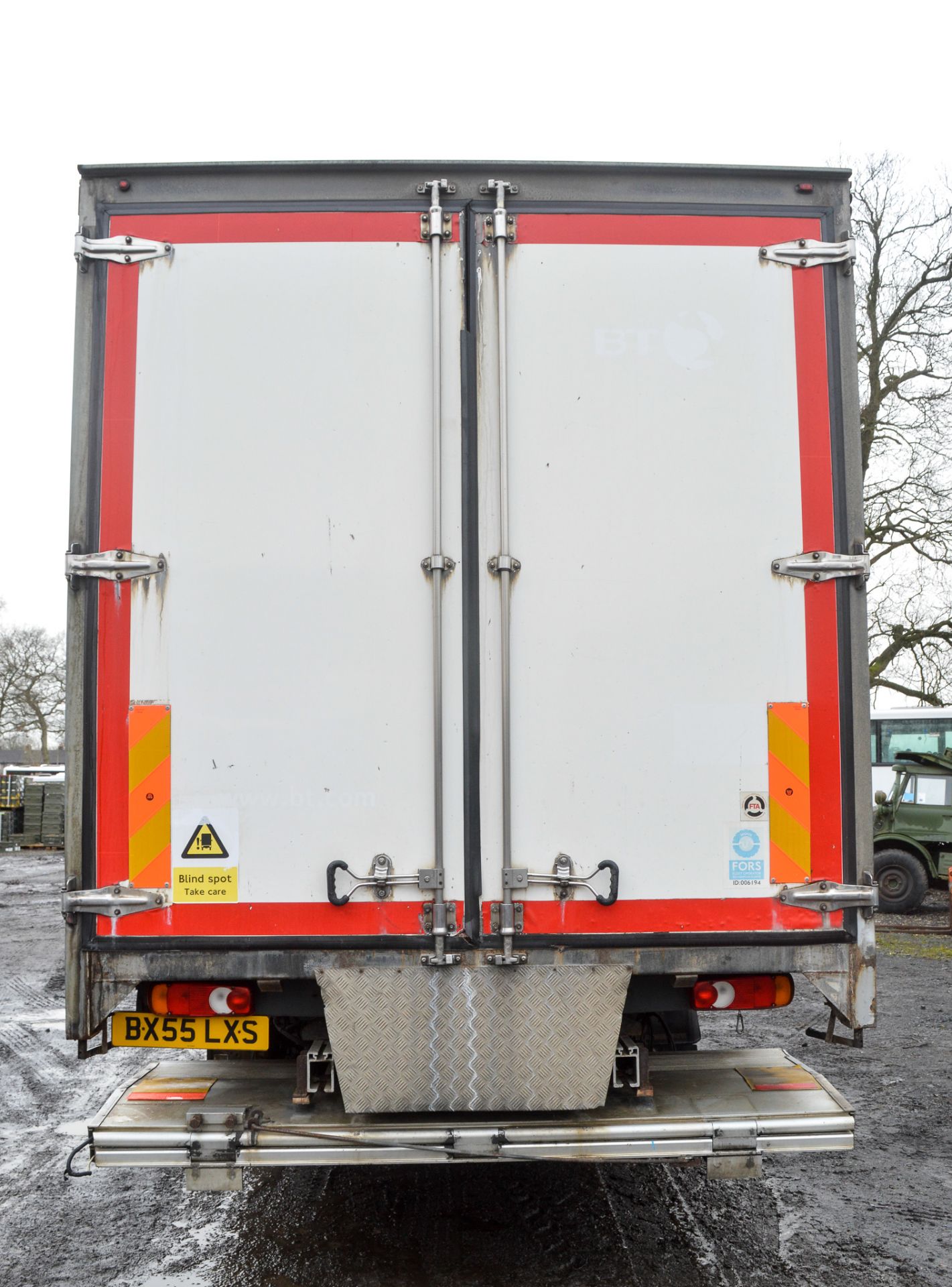 DAF 55-180 18 tonne curtain side flat bed lorry Registration Number: BX55 LXS Date of - Image 6 of 10