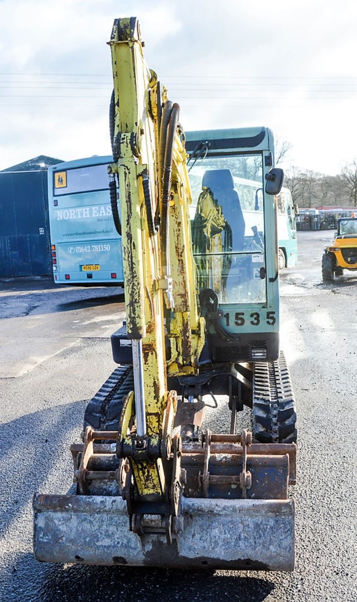 Yanmar B25V 2.5 tonne rubber tracked mini excavator Year: 2007 S/N: E204238 Recorded Hours: 4590 - Image 5 of 11