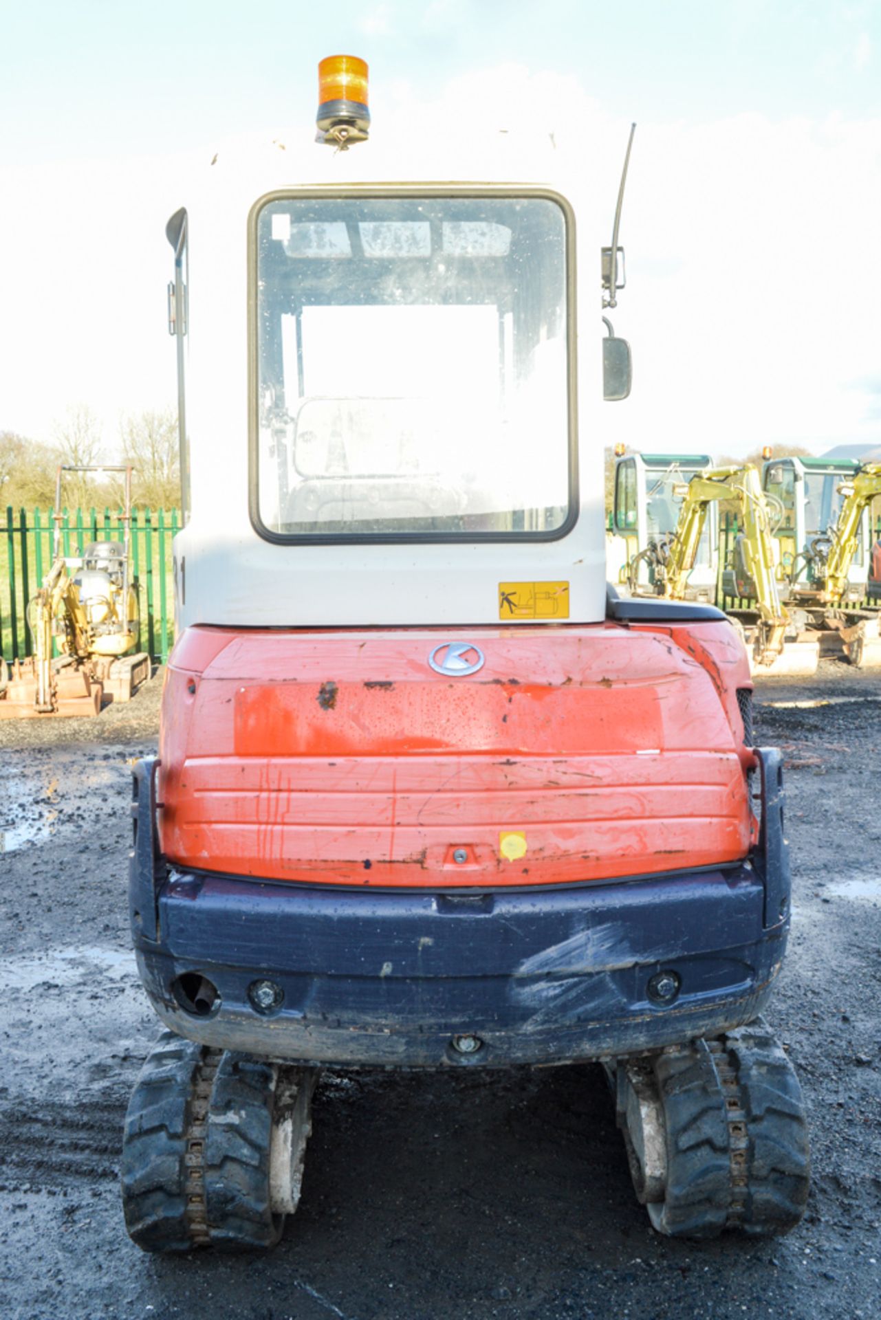 Kubota KX61-3 2.5 tonne rubber tracked mini excavator Year: 2010 S/N: 77935 Recorded Hours: 4536 - Image 6 of 11