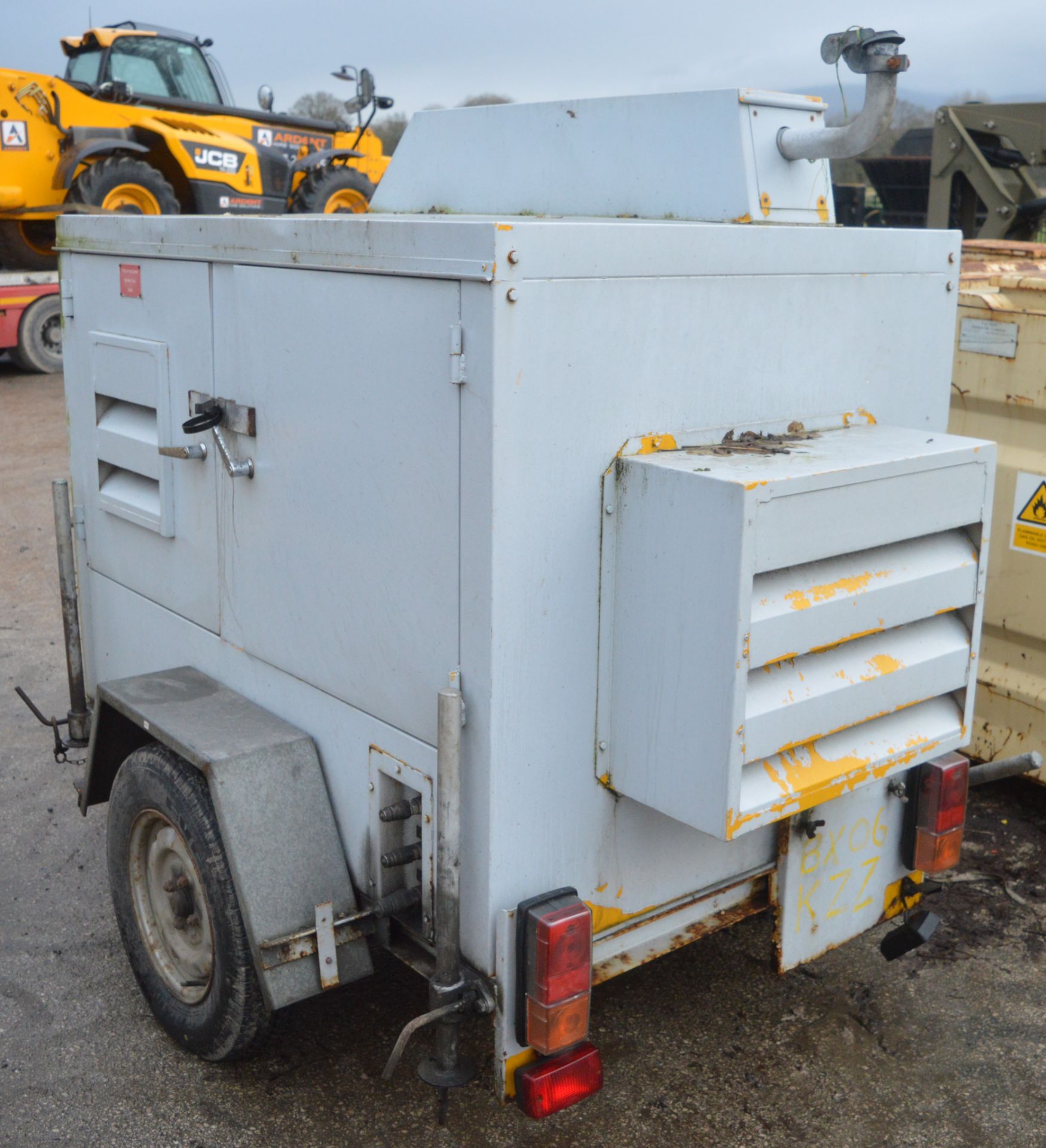 Broadcrown BCL10 10kva 240v diesel driven fast tow mobile generator - Image 2 of 3