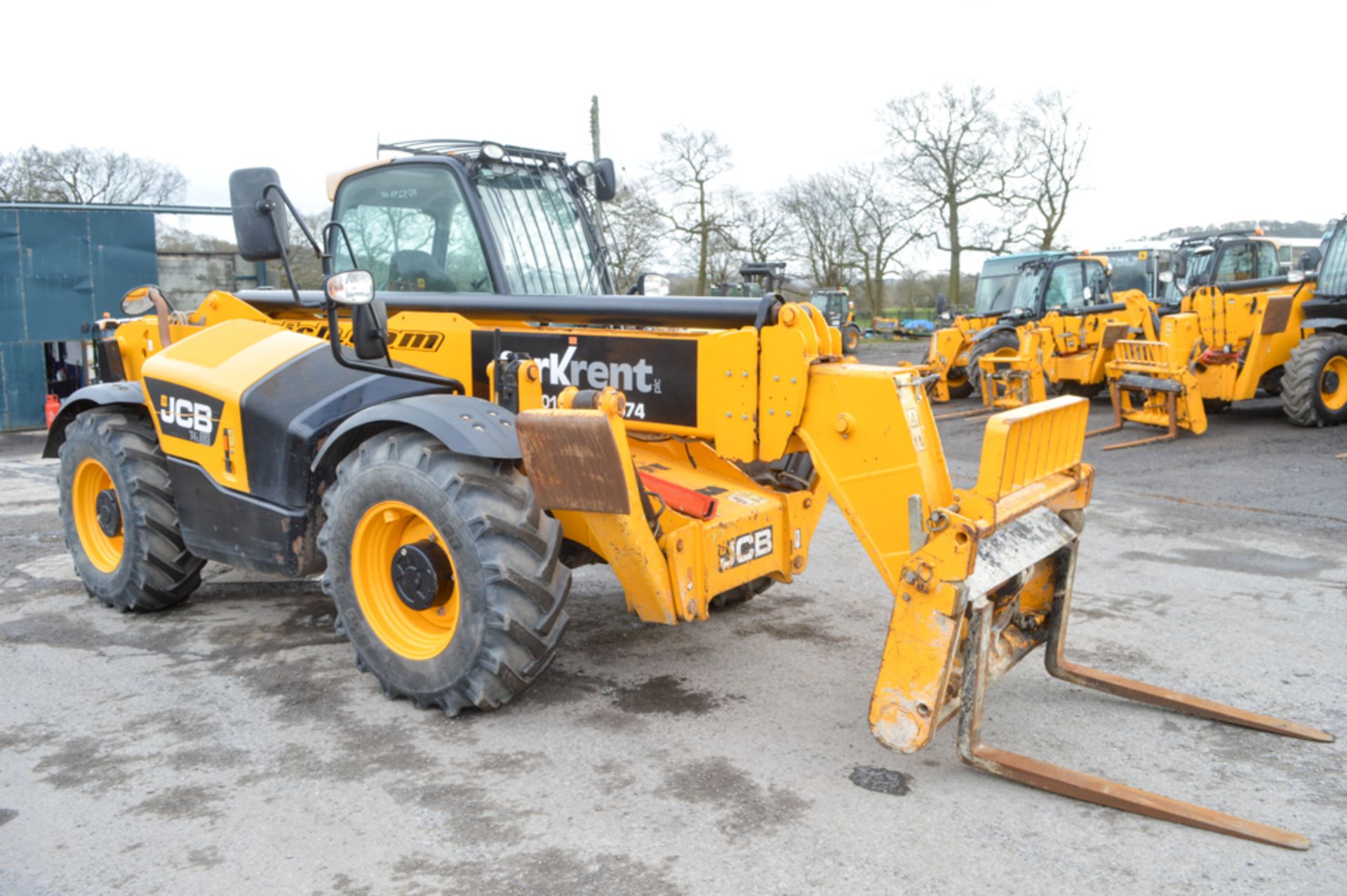 JCB 535-140 Hi-Viz T4i 14 metre telescopic handler Year: 2013 S/N: 2180239 Recorded Hours: 3631 c/ - Image 4 of 13