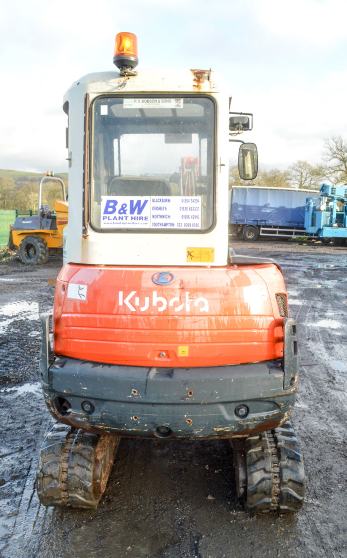 Kubota KX61-3 2.5 tonne rubber tracked mini excavator Year: 2010 S/N: 78234 Recorded Hours: 4696 - Image 6 of 11