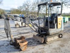 Volvo EC15 1.5 tonne rubber tracked mini excavator Year: 2011 S/N: VCE0C15CA00001561 Recorded Hours: