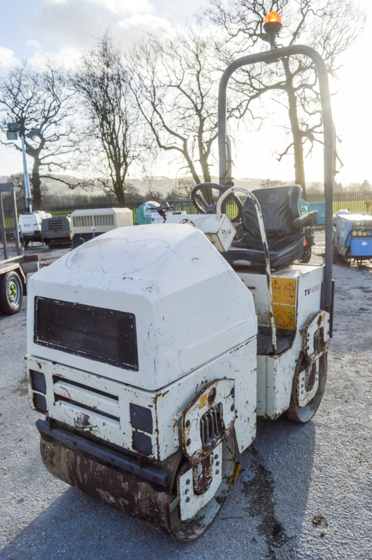 Benford TV800 double drum ride on roller Year: 2007 S/N: E701HU007 Recorded Hours: 1199 RTD031 - Image 2 of 8