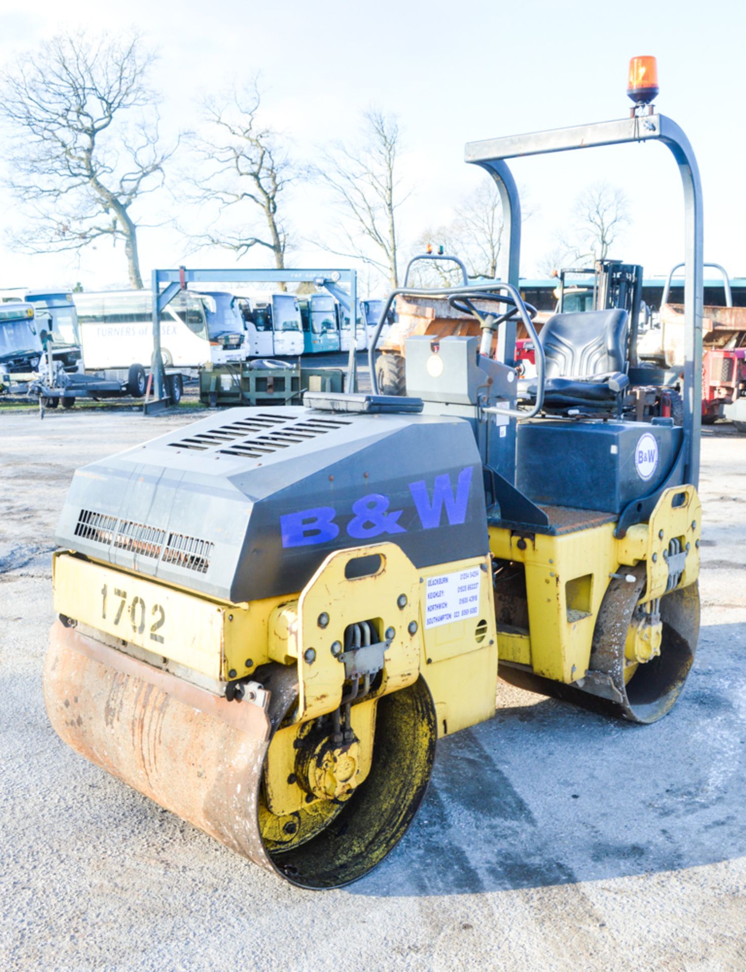 Bomag BW120 AD-3 double drum ride on roller Year: 2004 S/N: 519815 Recorded Hours: Hour clock - Image 2 of 8